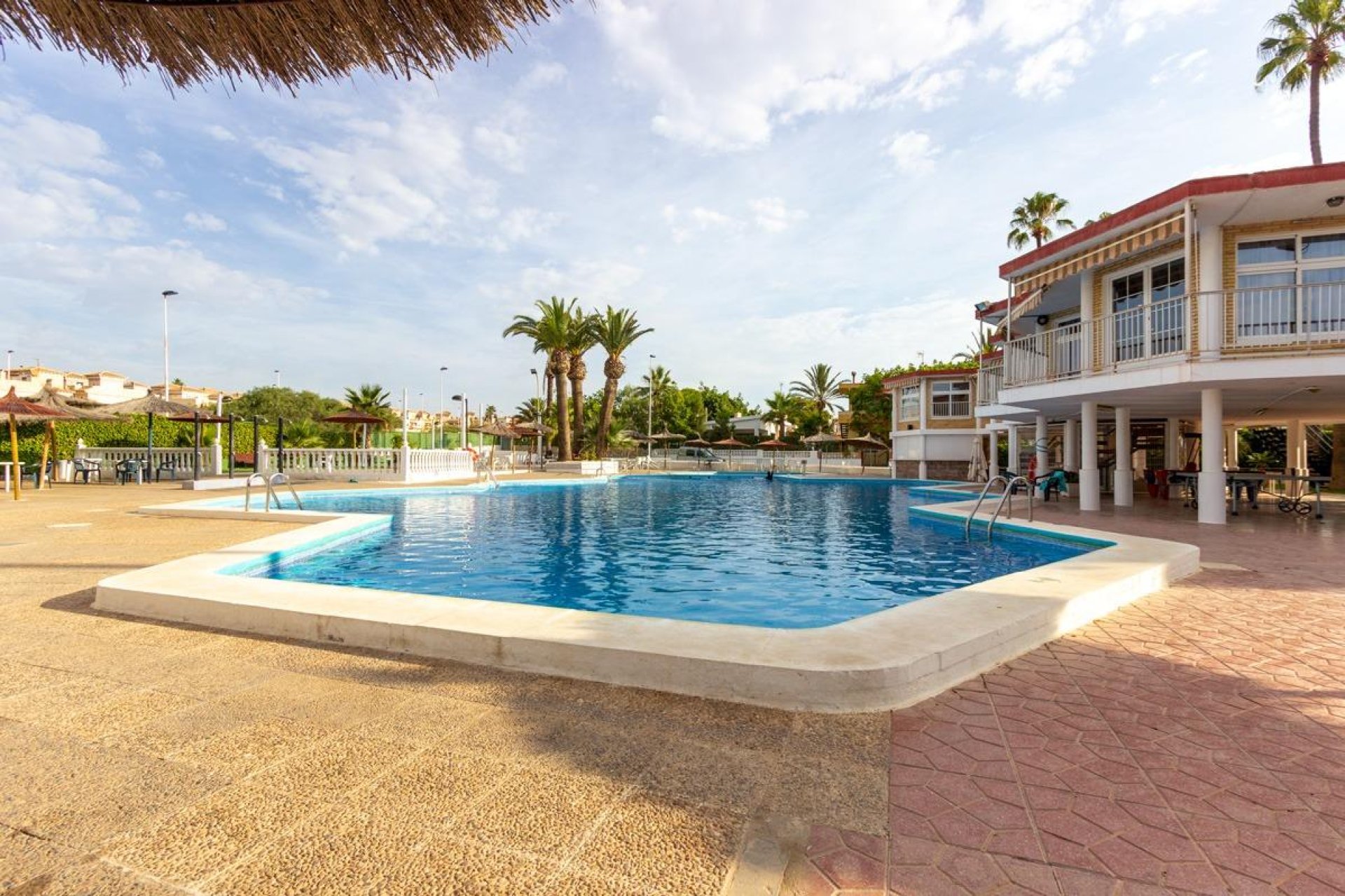 Herverkoop - Villa - Torrevieja - Aguas nuevas 1