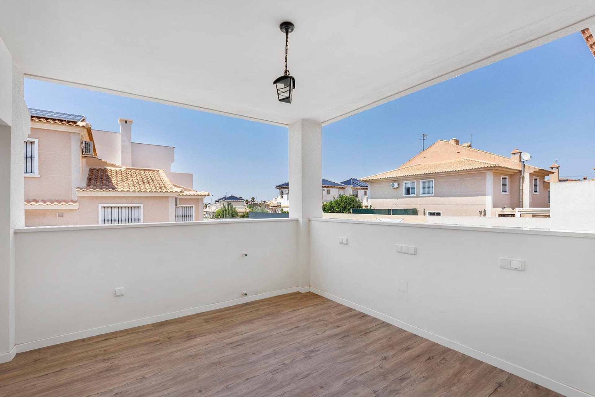 Herverkoop - Villa - Torrevieja - Aguas Nuevas