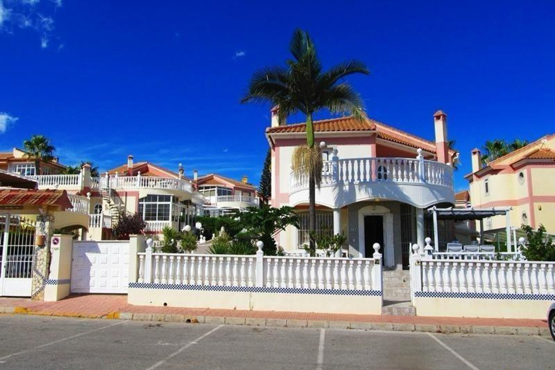 Herverkoop - Villa - Torrevieja - Aguas Nuevas