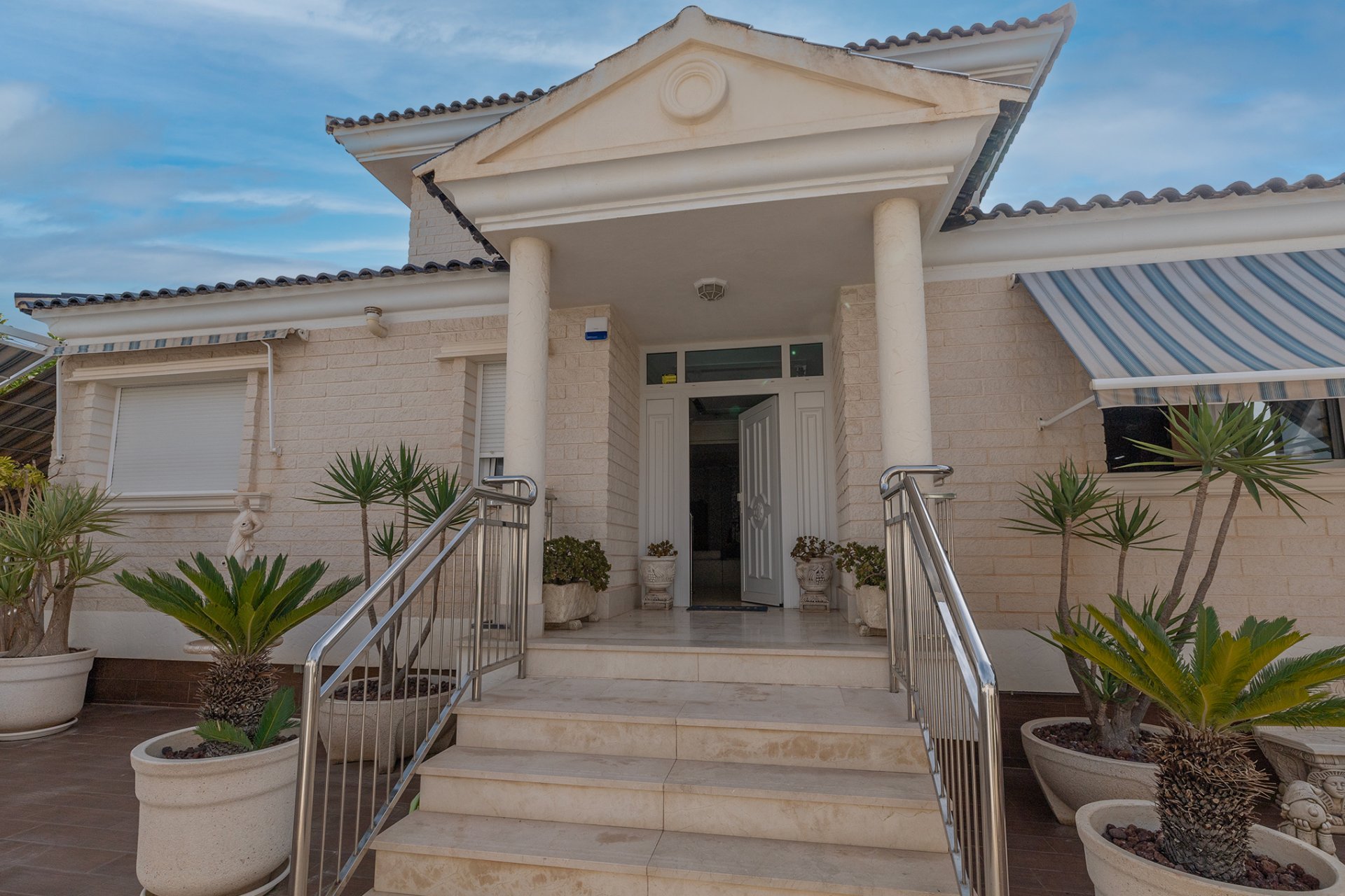 Herverkoop - Villa - Torrevieja - Cabo cervera