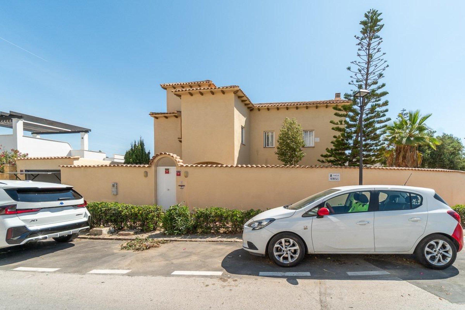 Herverkoop - Villa - Torrevieja - Cala de cabo cervera