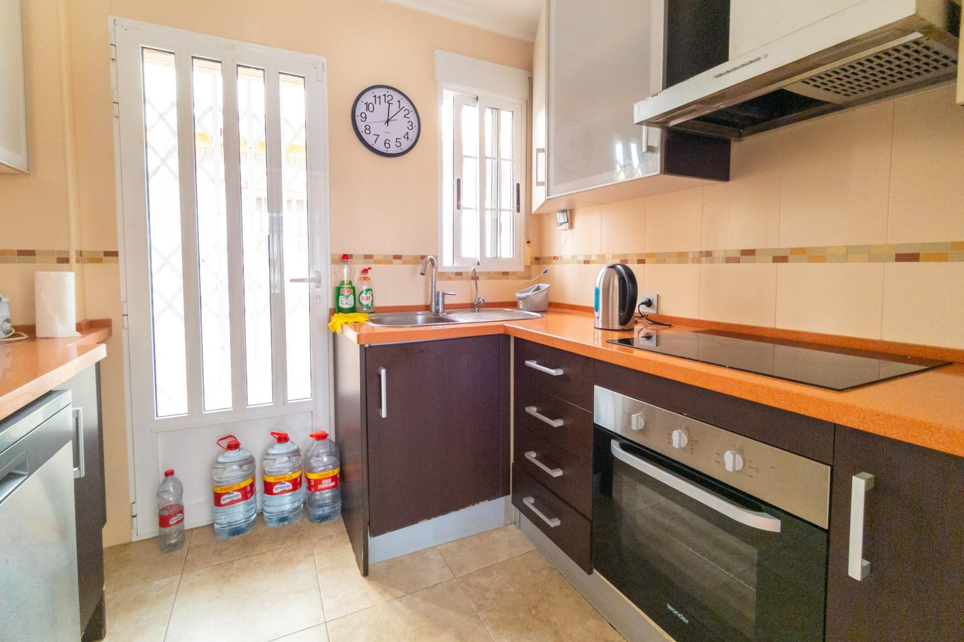 Herverkoop - Villa - Torrevieja - La Mata