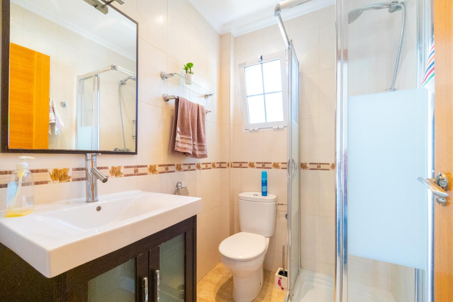 Herverkoop - Villa - Torrevieja - La Mata