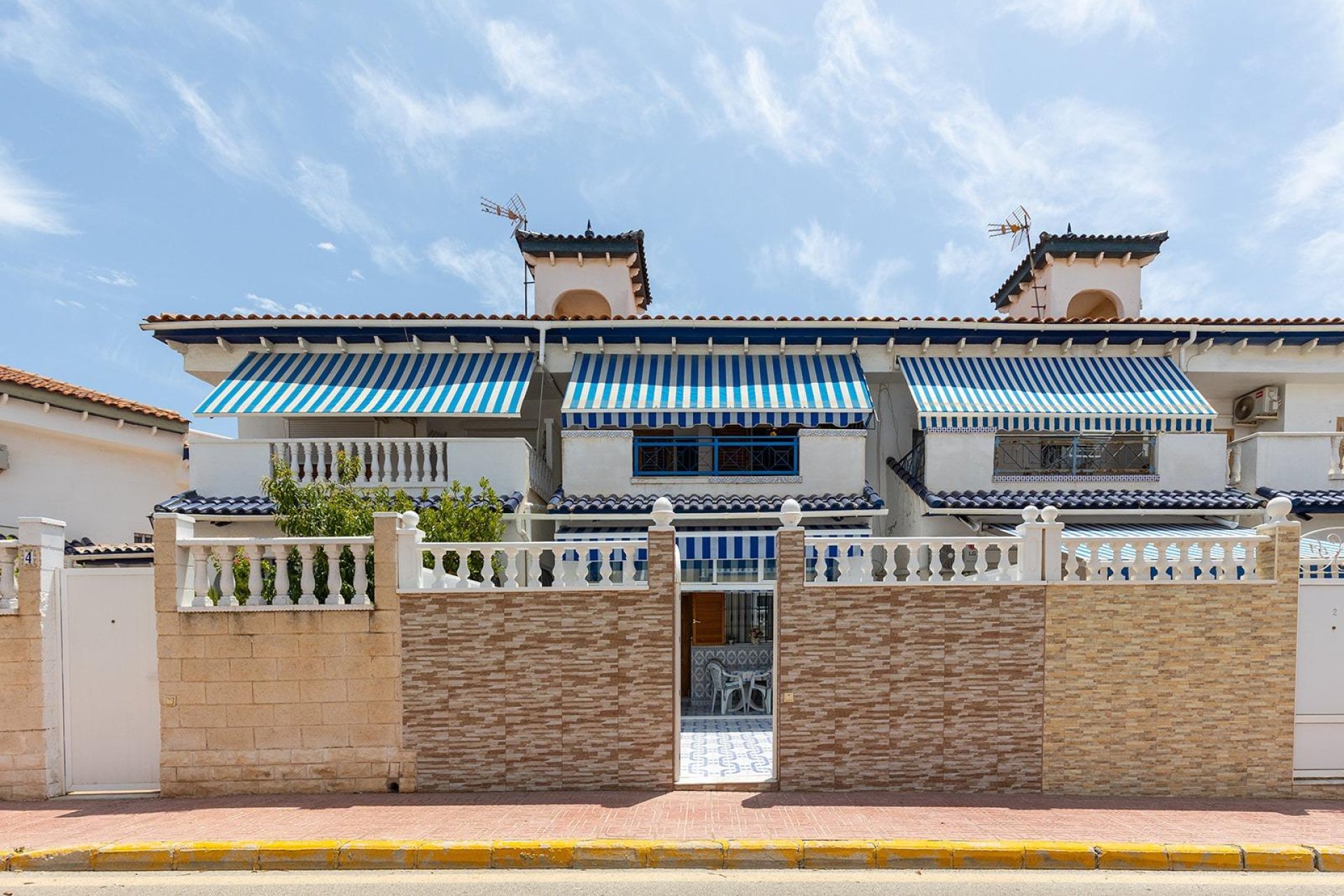 Herverkoop - Villa - Torrevieja - La Mata