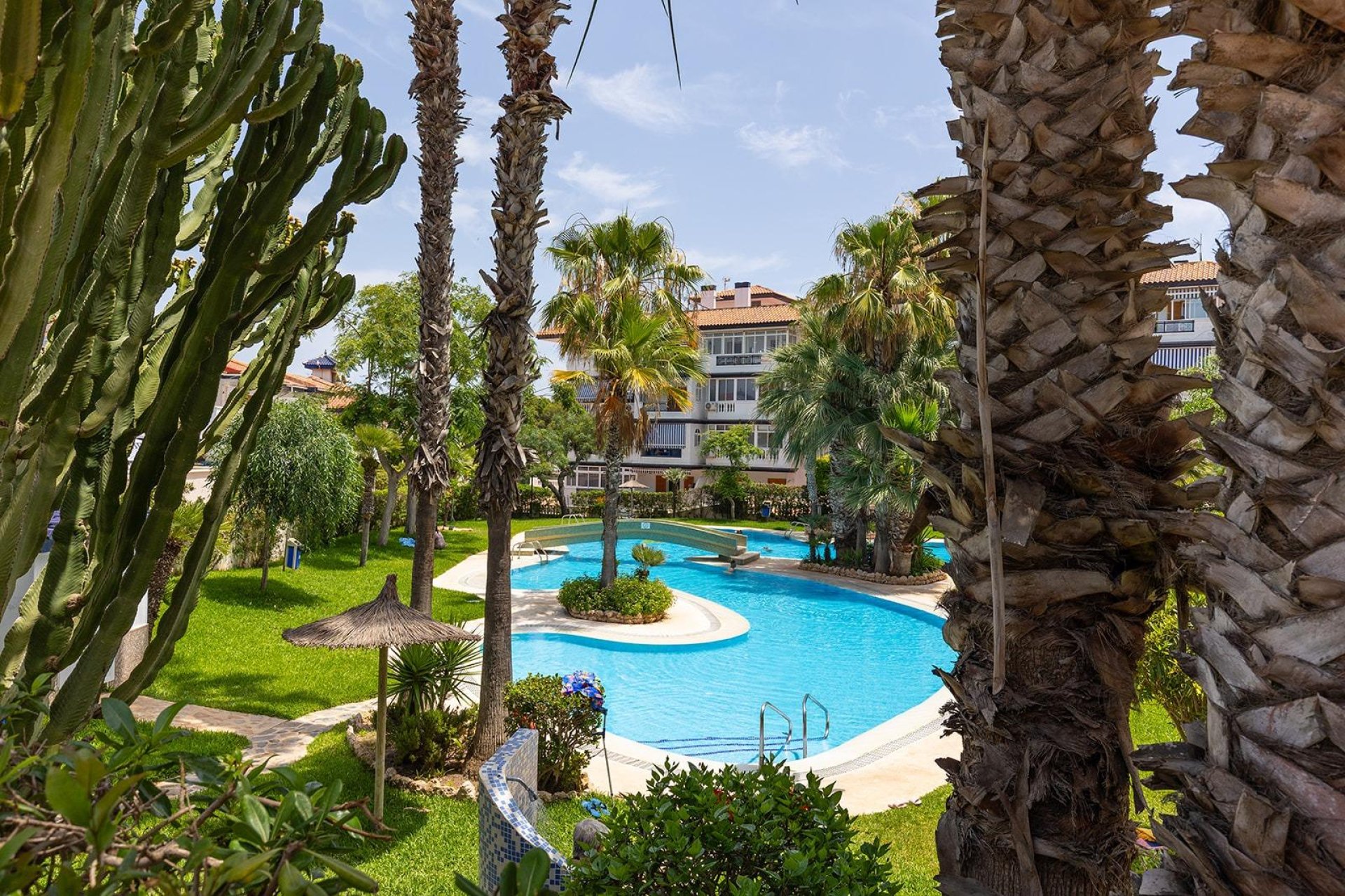 Herverkoop - Villa - Torrevieja - La Mata
