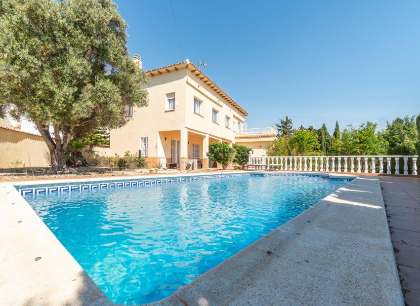Herverkoop - Villa - Torrevieja - La Mata