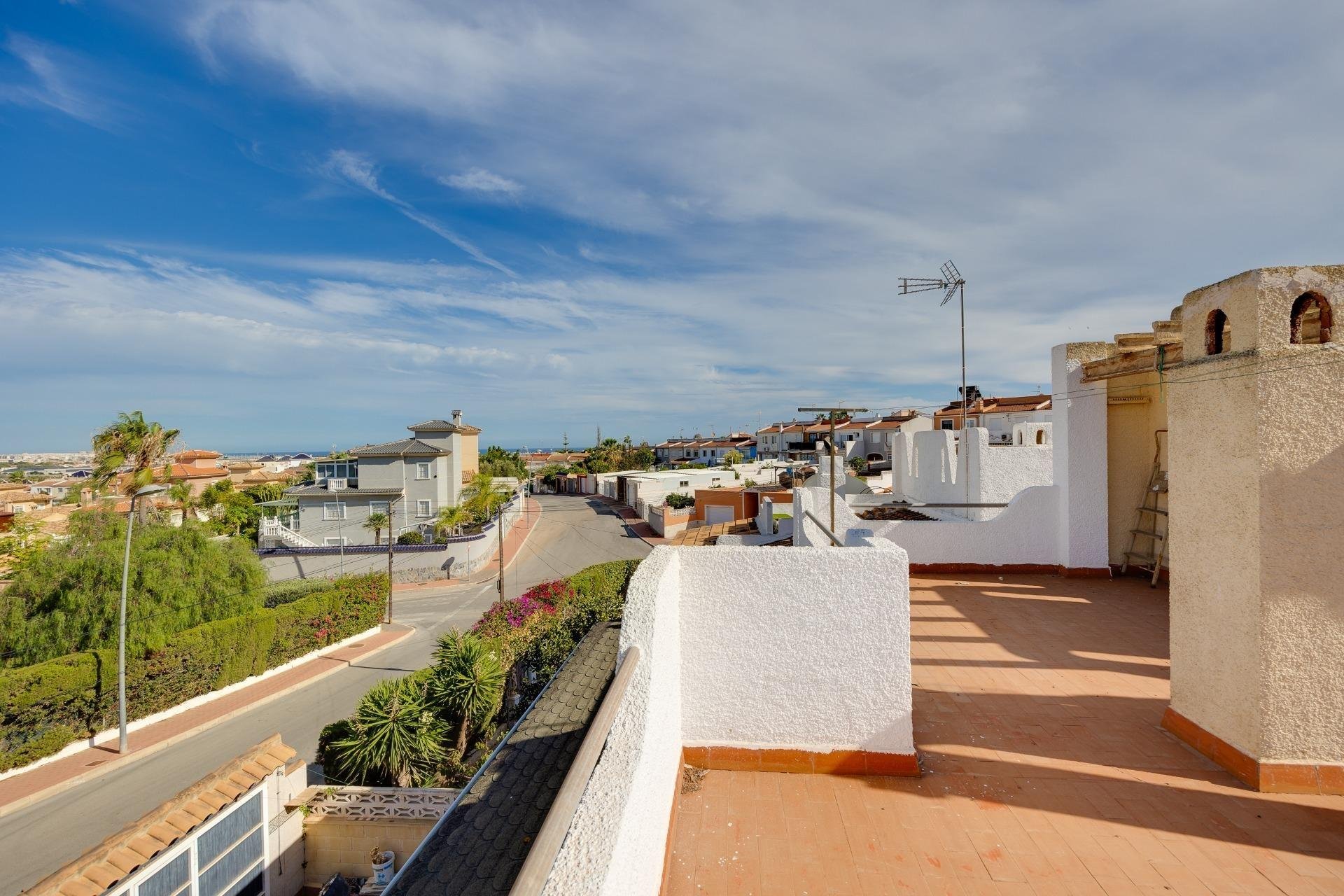 Herverkoop - Villa - Torrevieja - La Siesta - El Salado - Torreta