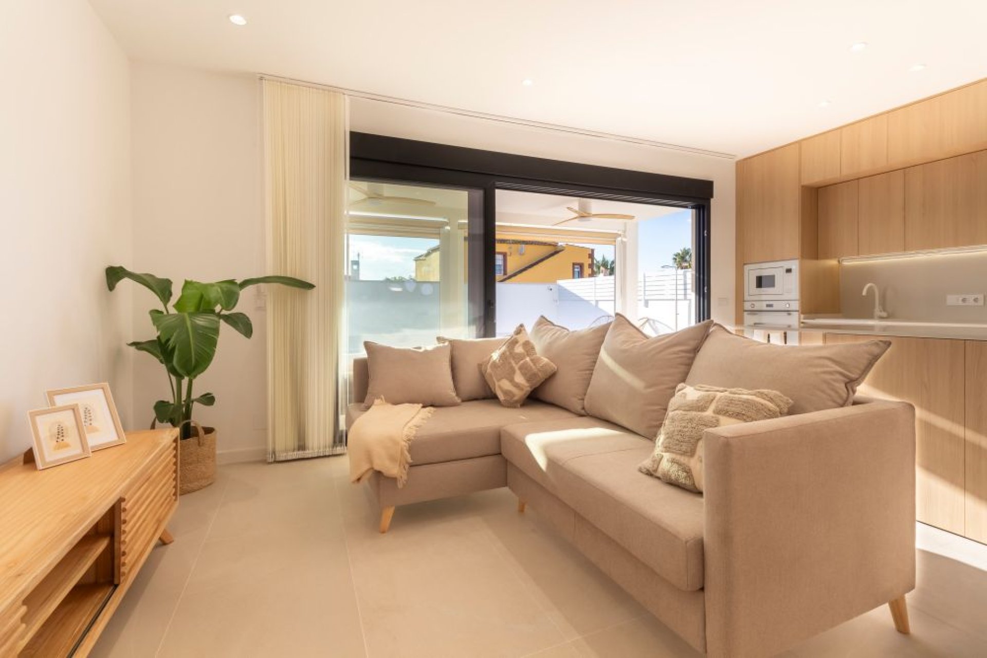 Herverkoop - Villa - Torrevieja - La Siesta - El Salado - Torreta