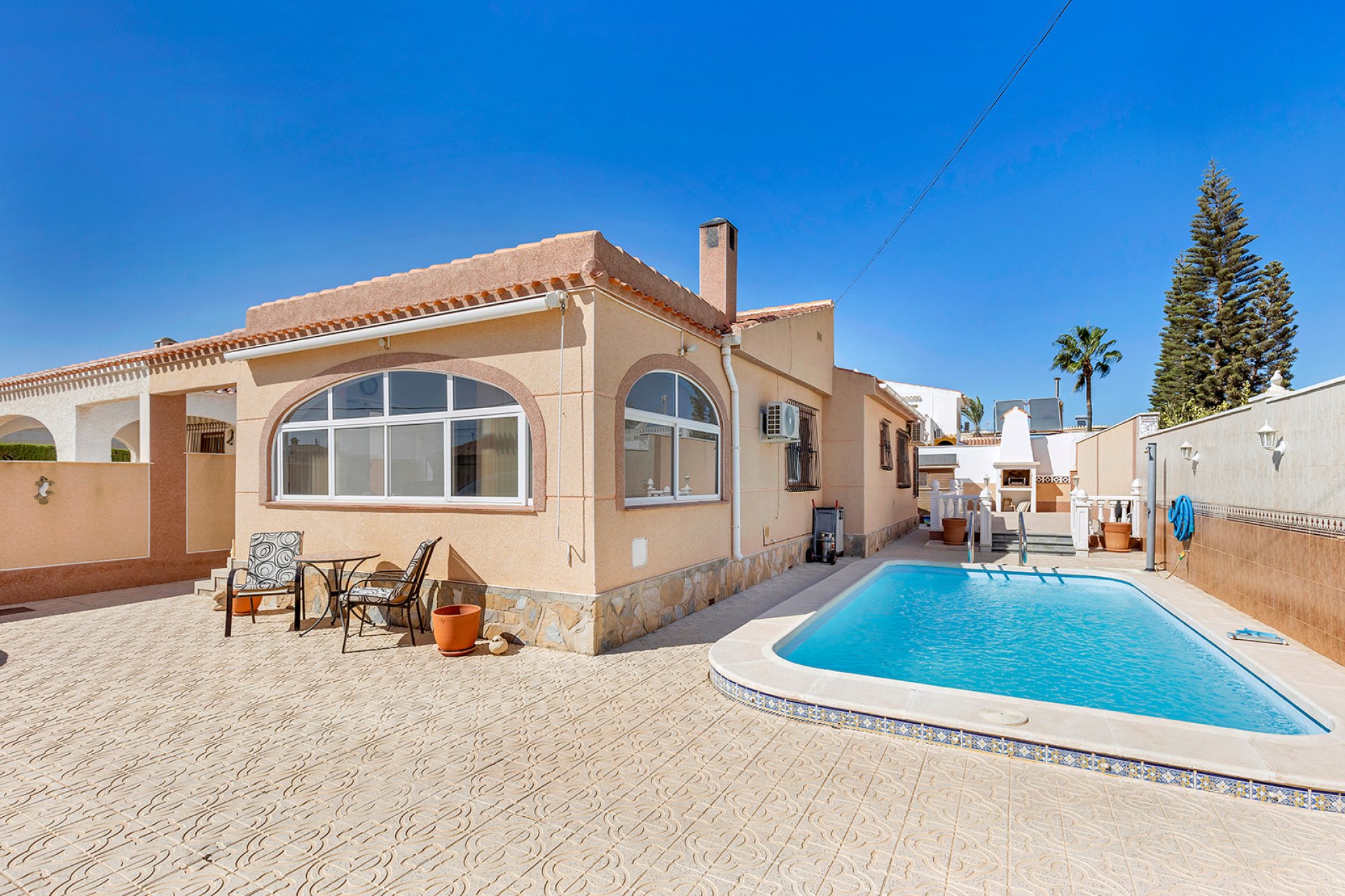 Herverkoop - Villa - Torrevieja - La siesta