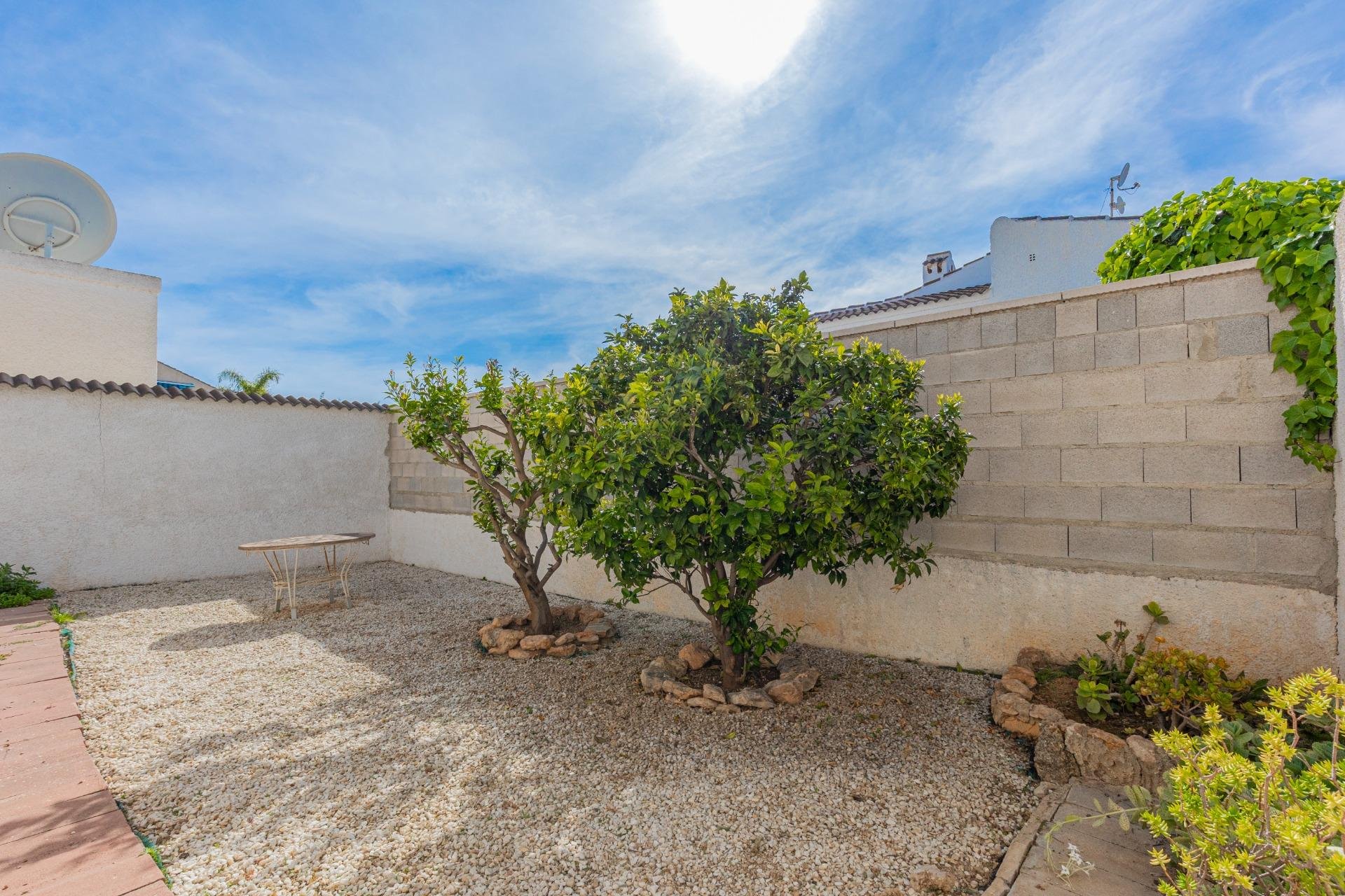 Herverkoop - Villa - Torrevieja - La Siesta