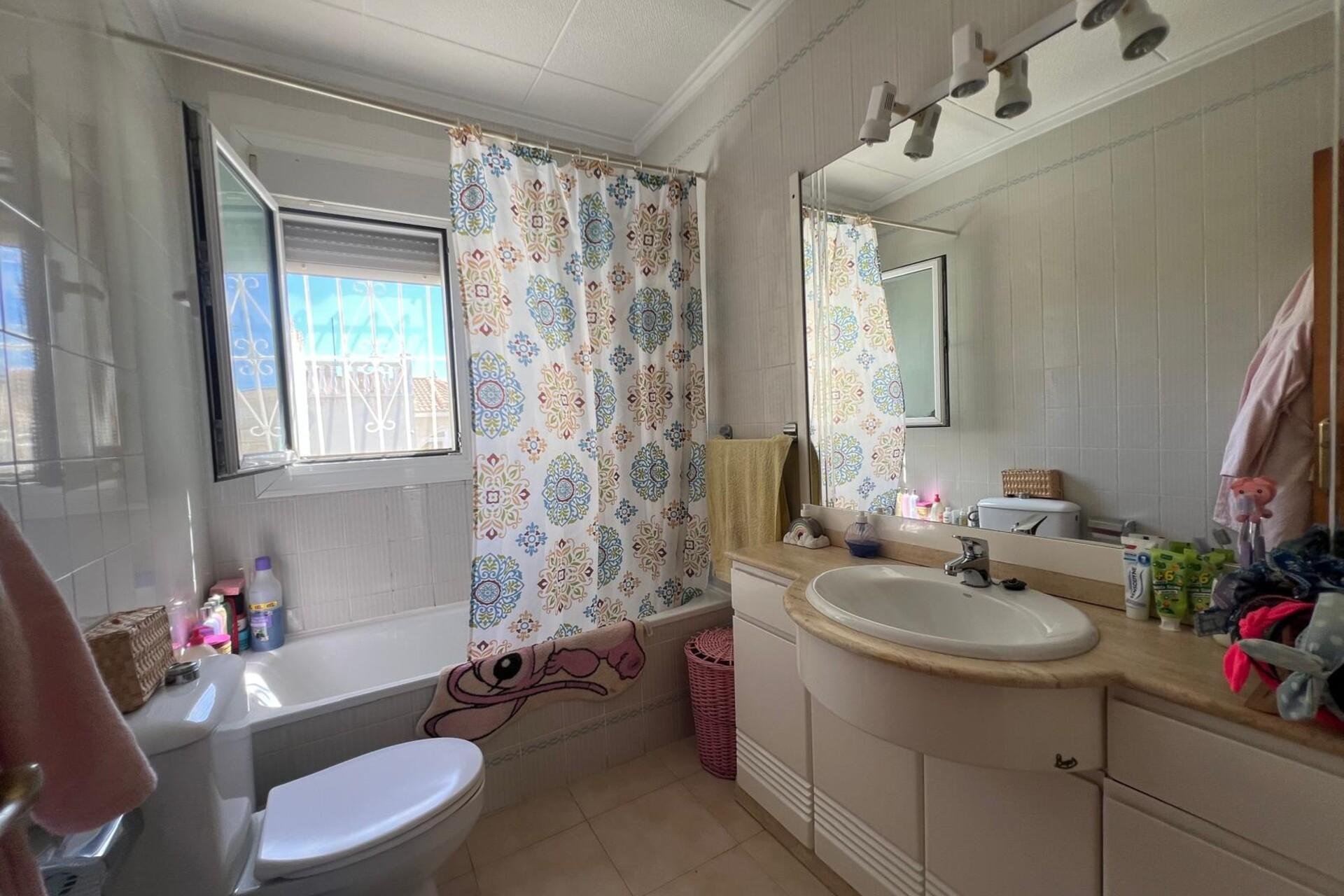 Herverkoop - Villa - Torrevieja - La Siesta