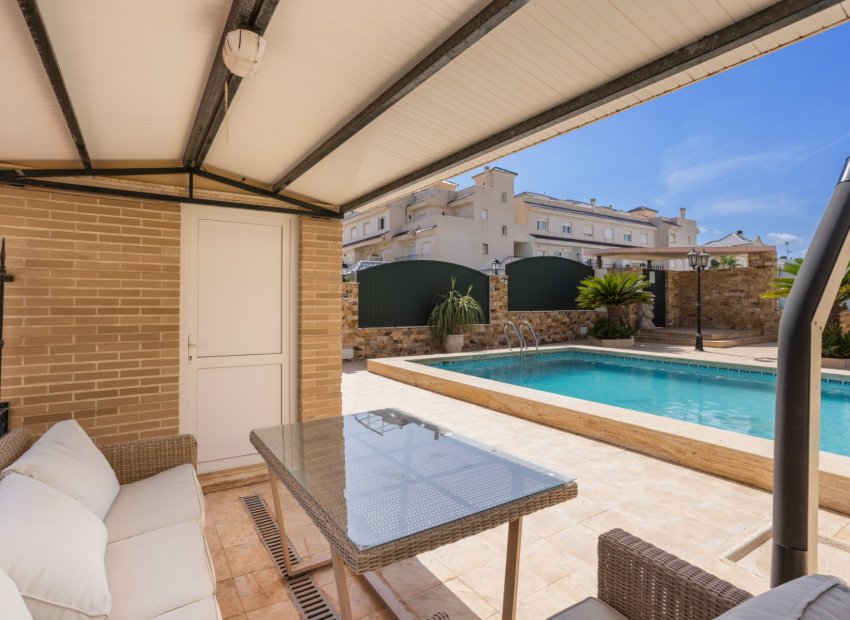 Herverkoop - Villa - Torrevieja - La Veleta