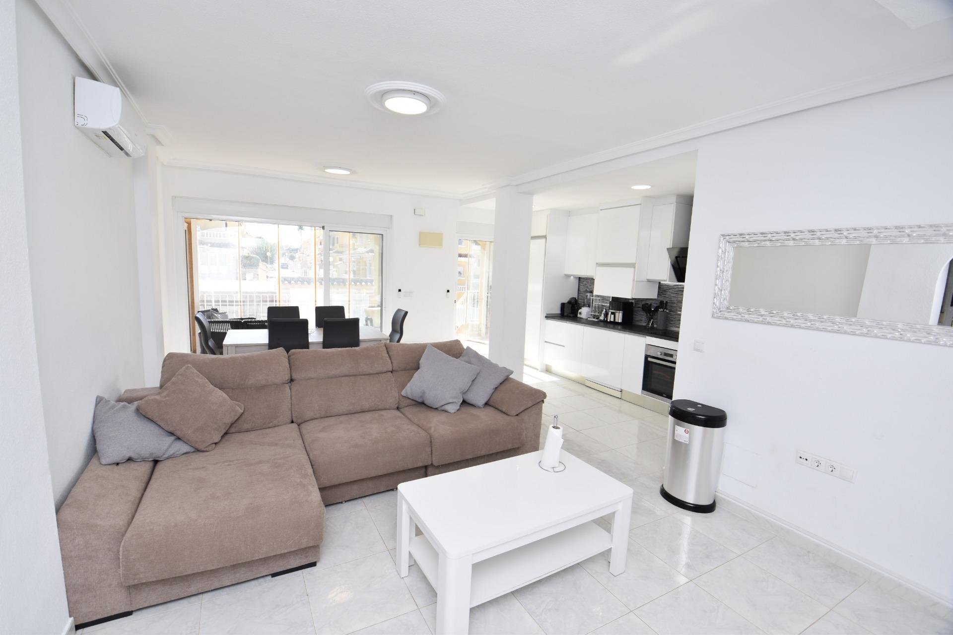 Herverkoop - Villa - Torrevieja - Los altos