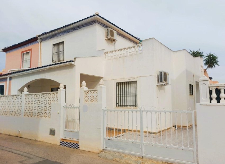 Herverkoop - Villa - Torrevieja - Los Altos