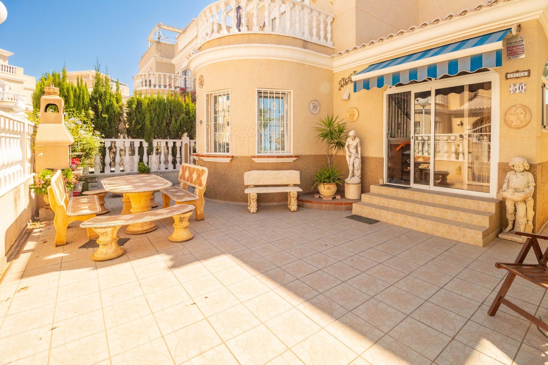 Herverkoop - Villa - Torrevieja - Los altos