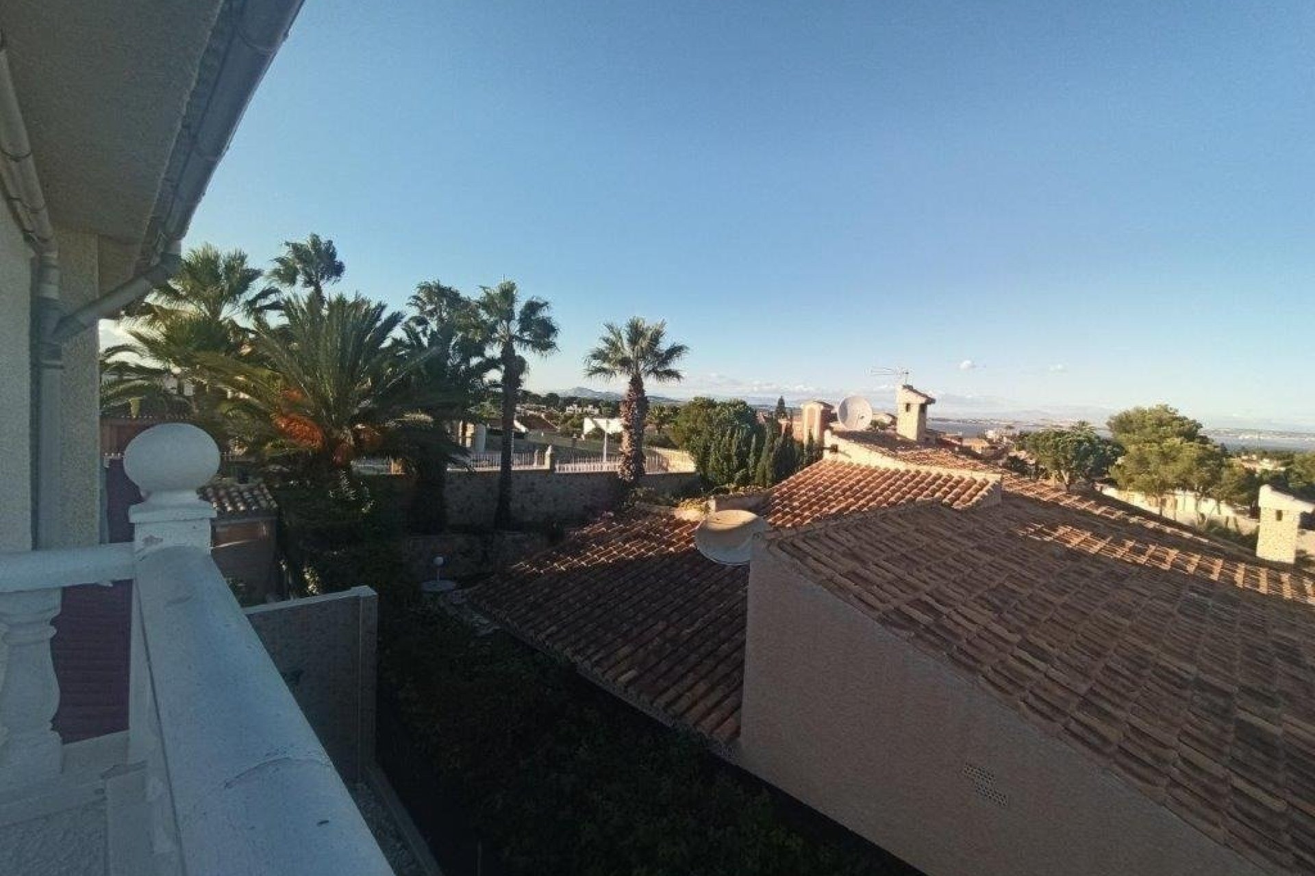 Herverkoop - Villa - Torrevieja - Los balcones