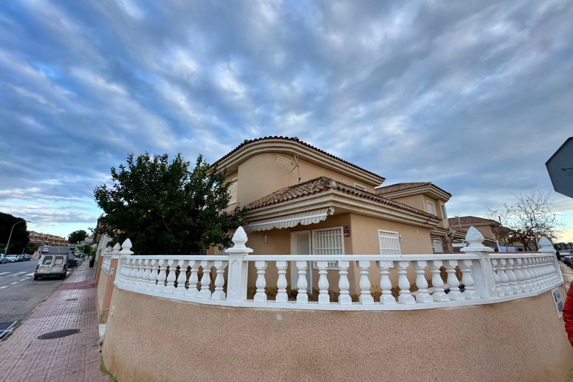 Herverkoop - Villa - Torrevieja - Los Balcones