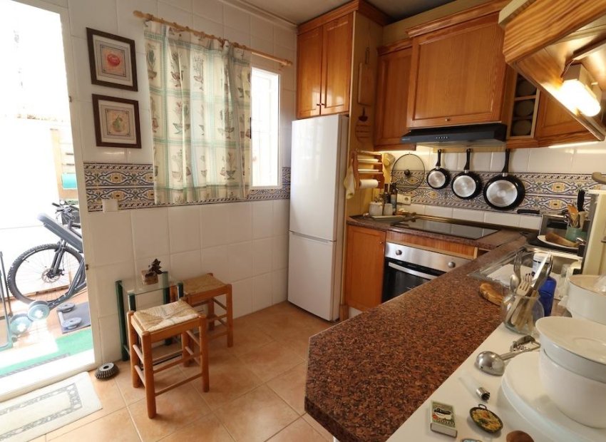 Herverkoop - Villa - Torrevieja - Los Balcones