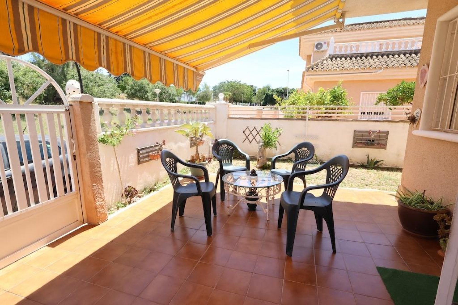Herverkoop - Villa - Torrevieja - Los Balcones