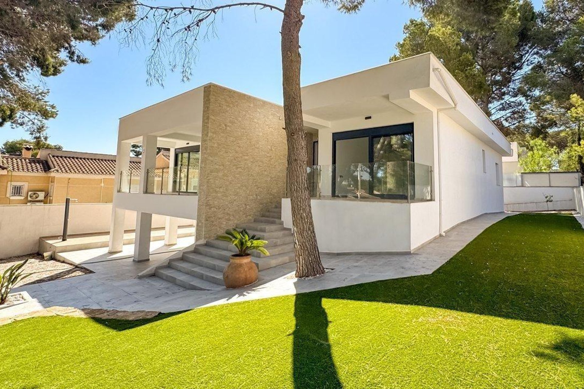 Herverkoop - Villa - Torrevieja - Los Balcones