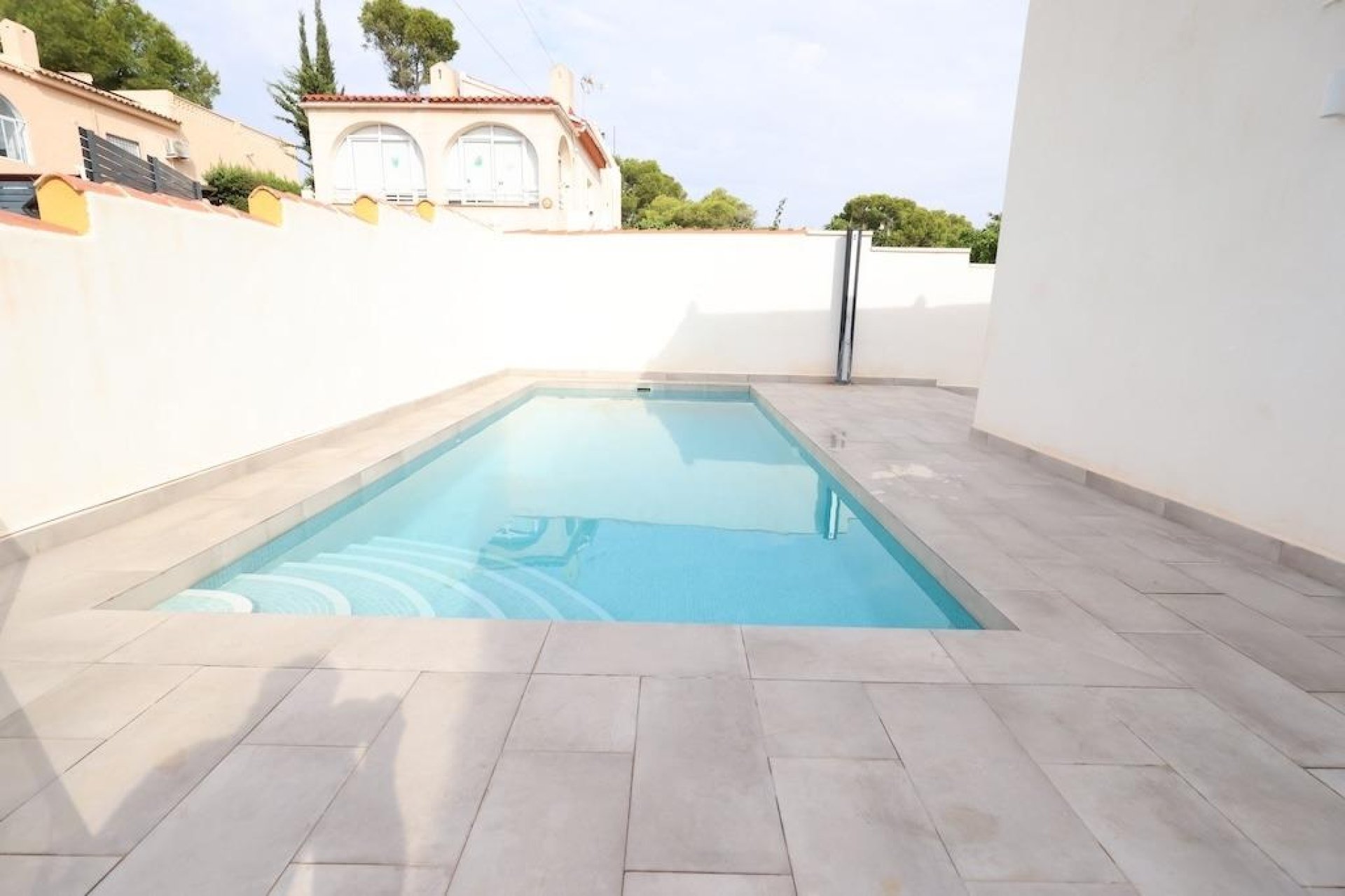 Herverkoop - Villa - Torrevieja - Los Balcones