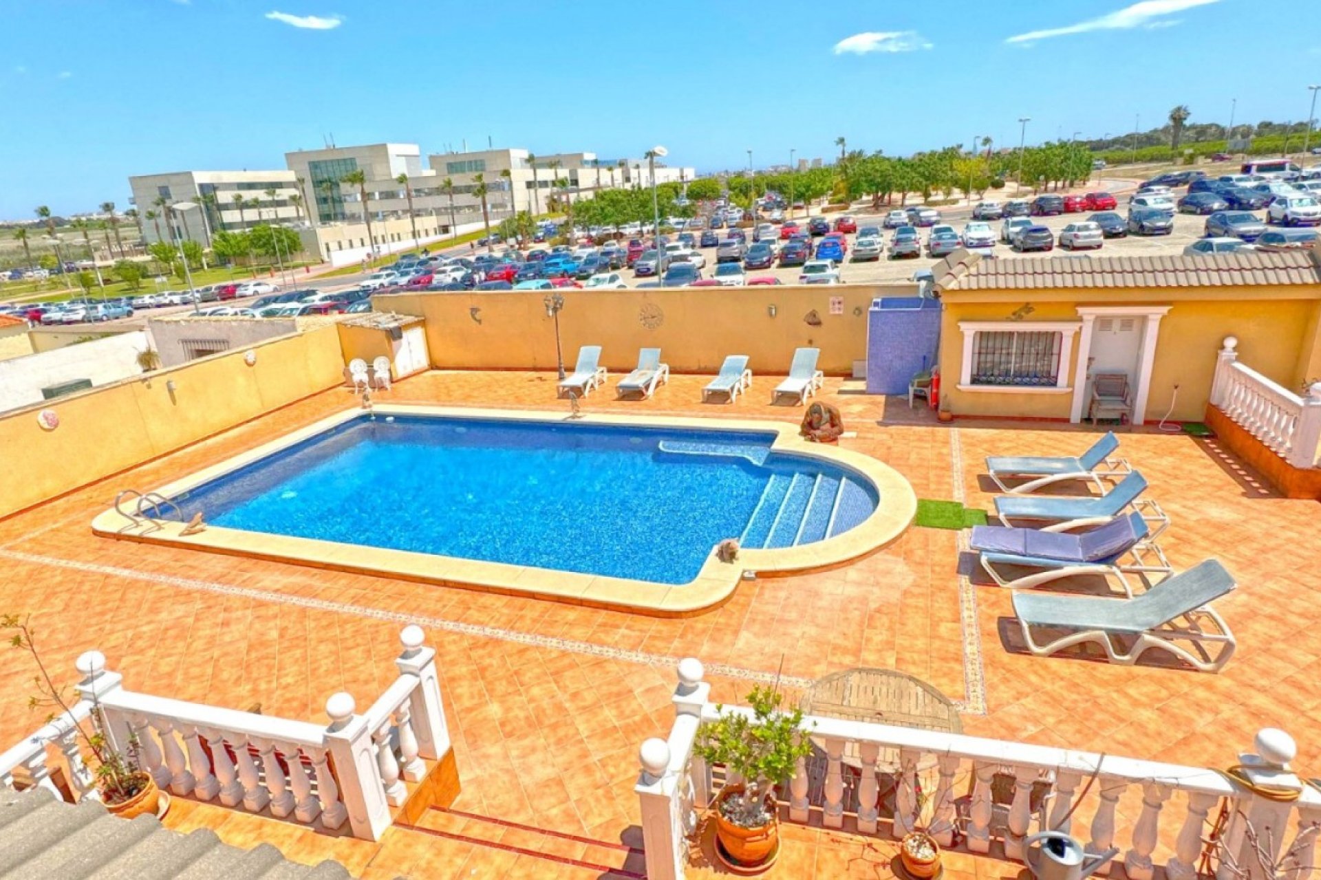 Herverkoop - Villa - Torrevieja - Los Balcones