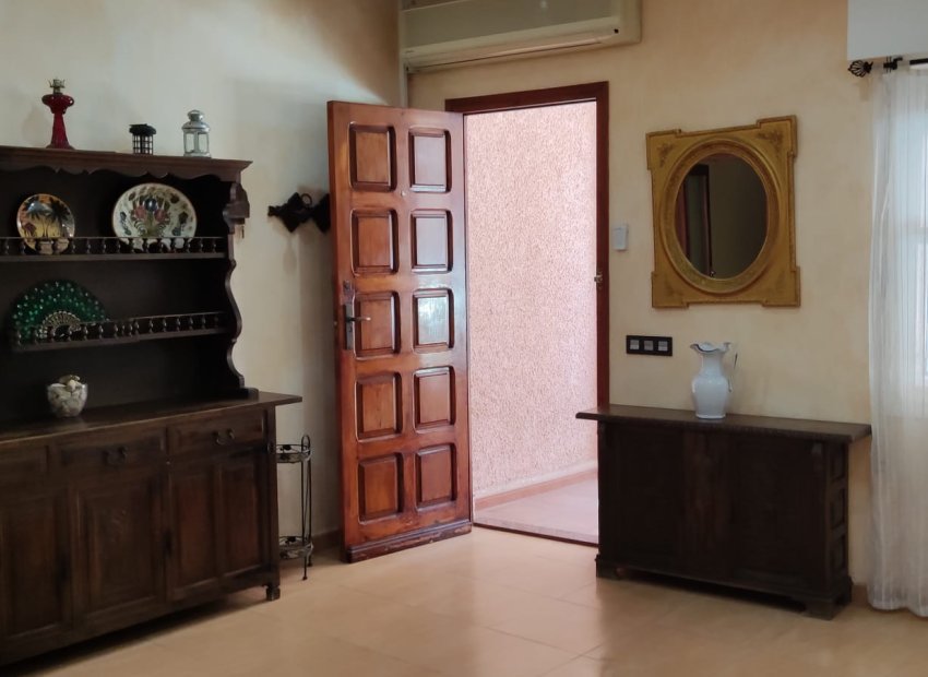 Herverkoop - Villa - Torrevieja - Playa de los Locos