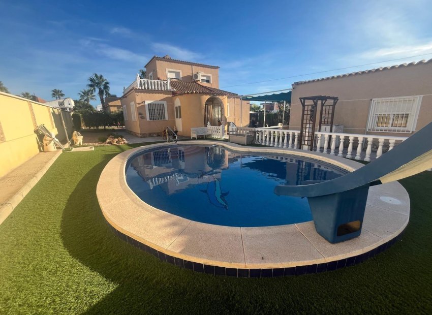 Herverkoop - Villa - Torrevieja - San luis