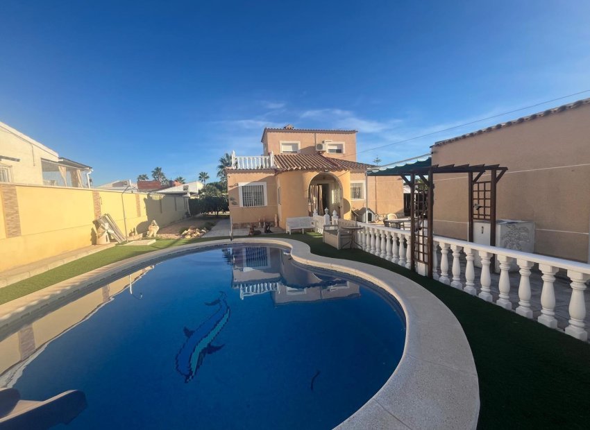 Herverkoop - Villa - Torrevieja - San luis