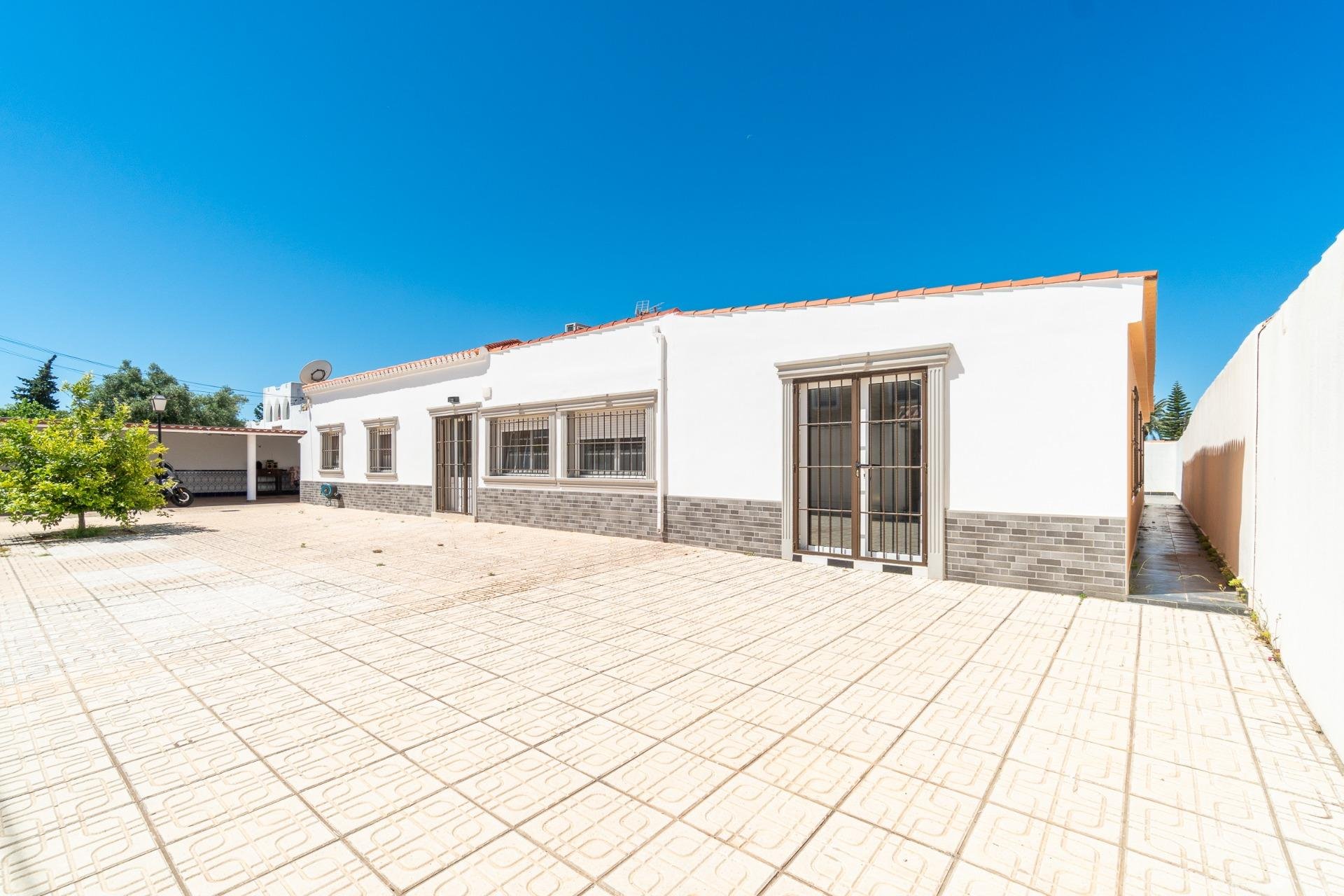 Herverkoop - Villa - Torrevieja - Torretas
