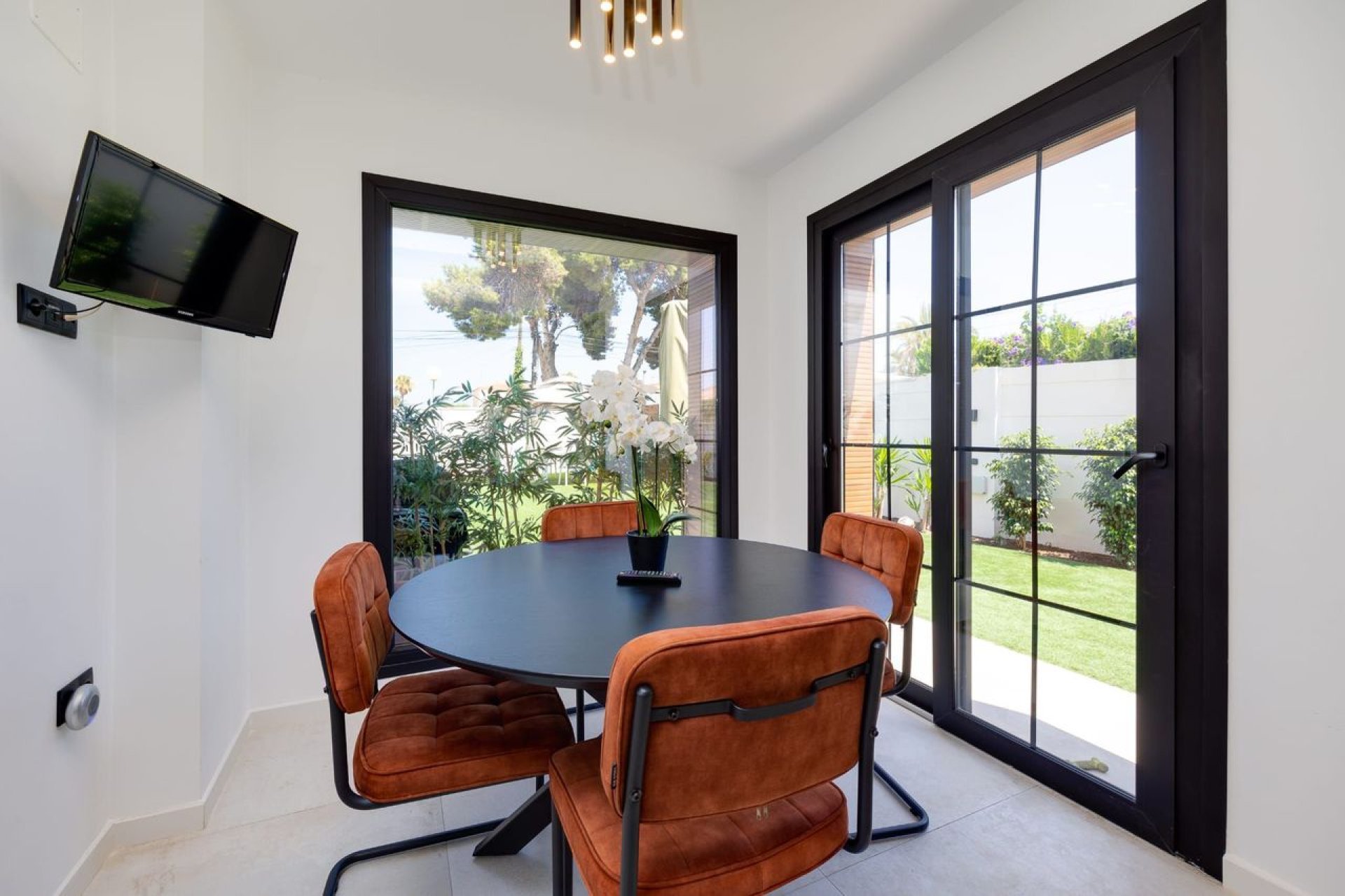 Herverkoop - Villa - Torrevieja