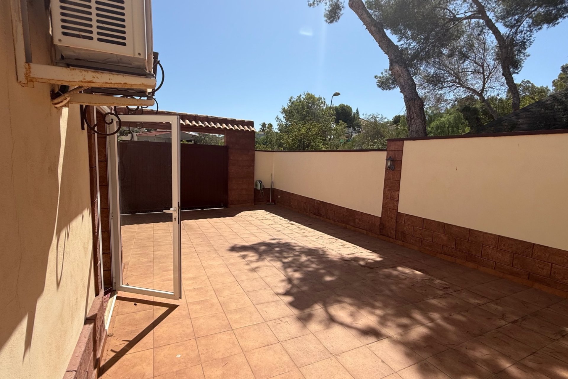 Herverkoop - Villa - Torrevieja