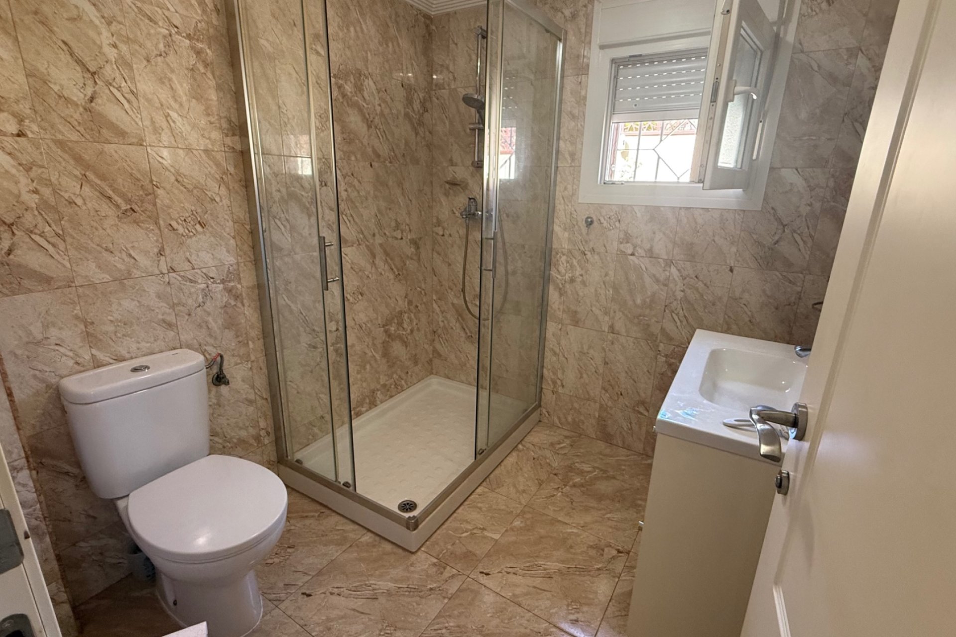 Herverkoop - Villa - Torrevieja