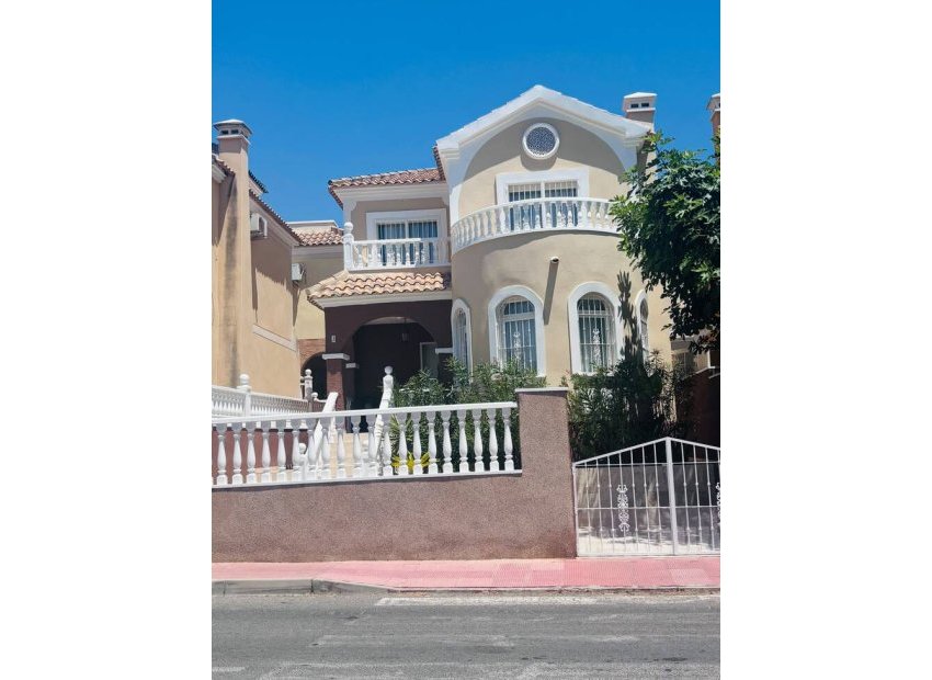 Herverkoop - Villa - Villamartin - Blue lagoon