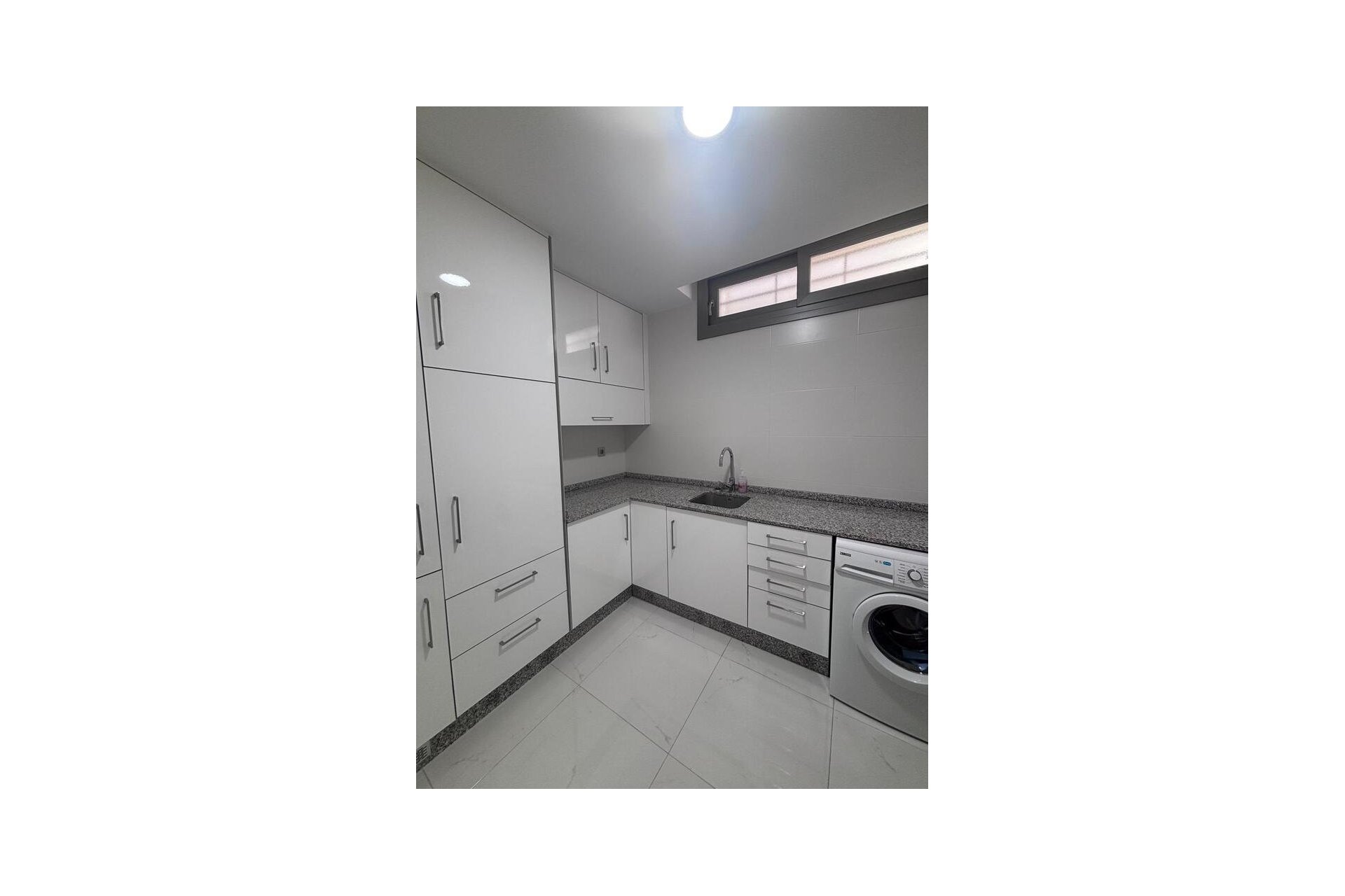 Herverkoop - Villa - Villamartin - PAU 8