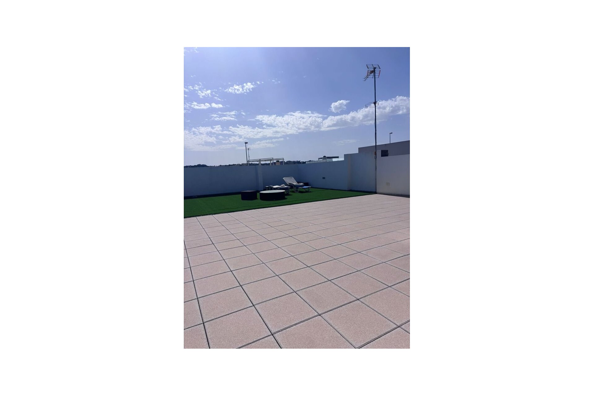 Herverkoop - Villa - Villamartin - PAU 8