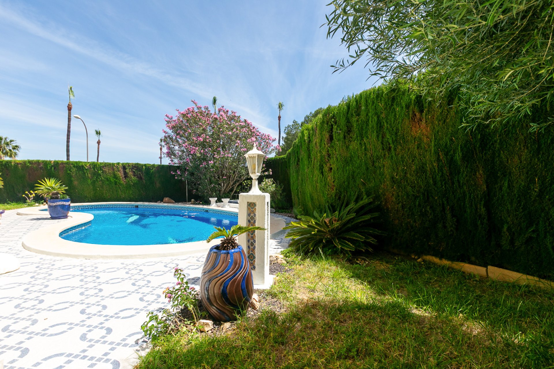 Herverkoop - Villa - Villamartin - Rioja