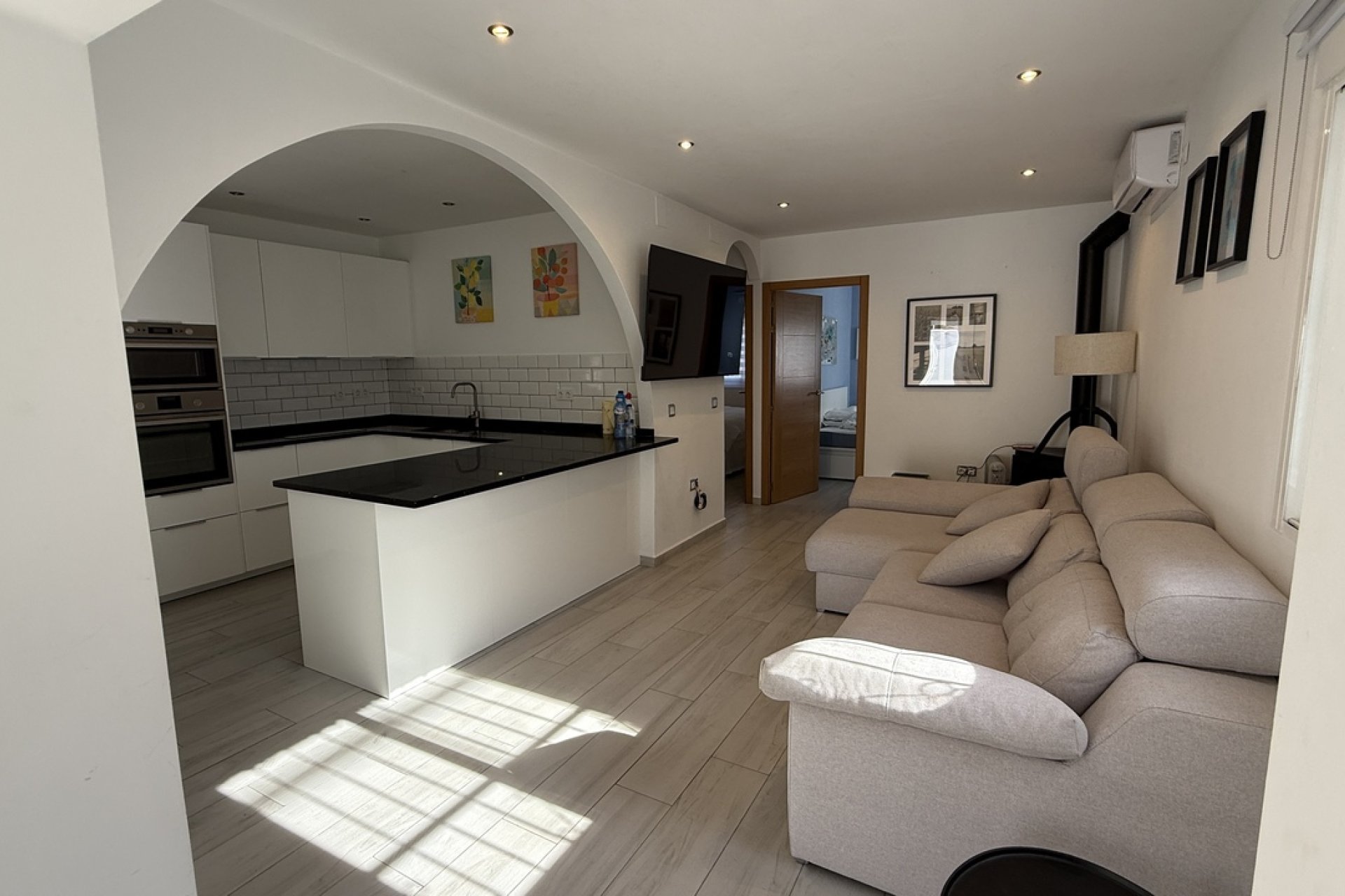 Herverkoop - Villa - Villamartin - Villamartín