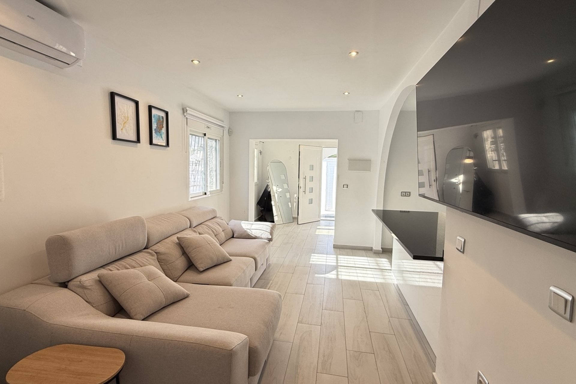 Herverkoop - Villa - Villamartin - Villamartín