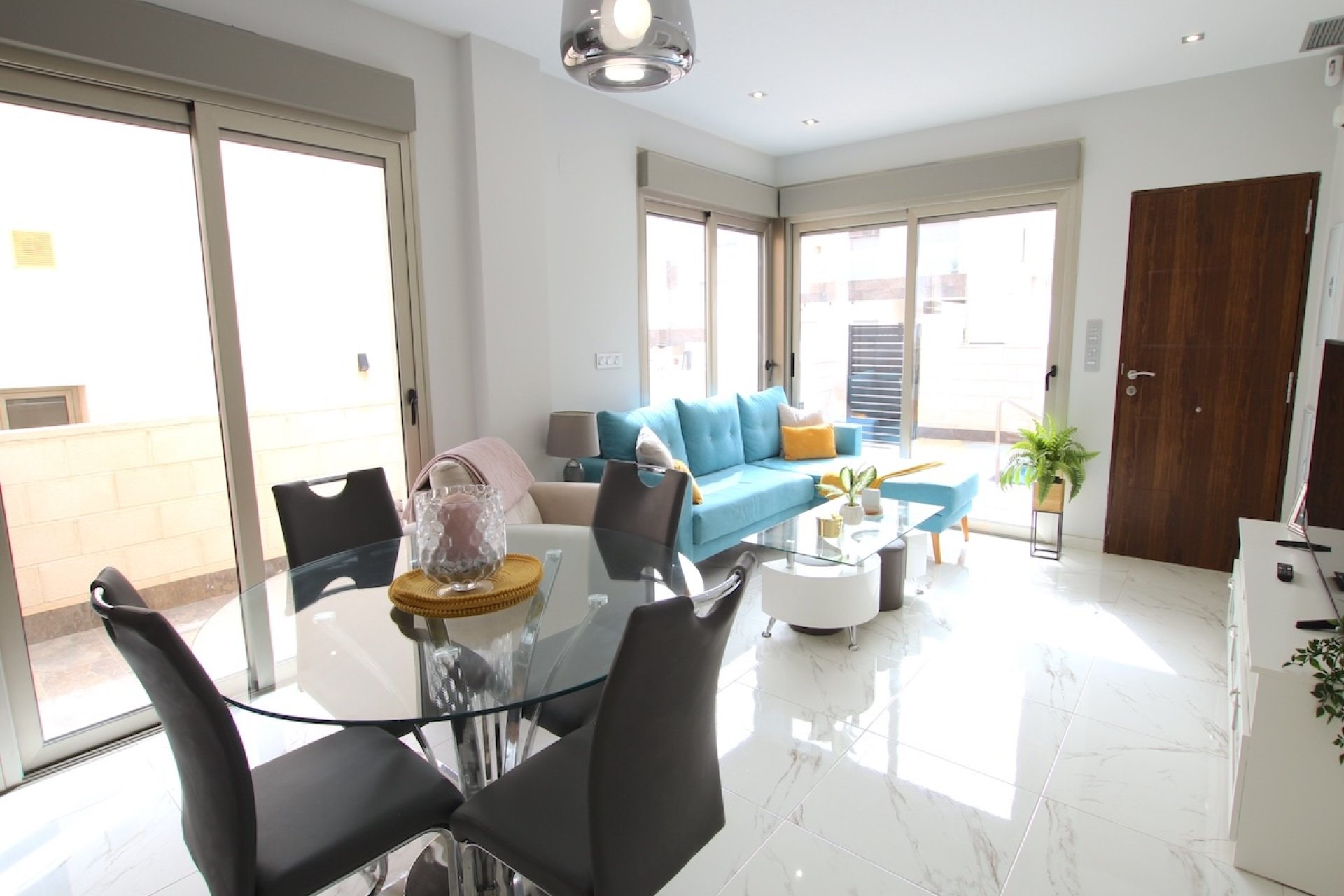 Herverkoop - Villa - Villamartin - Villamartín