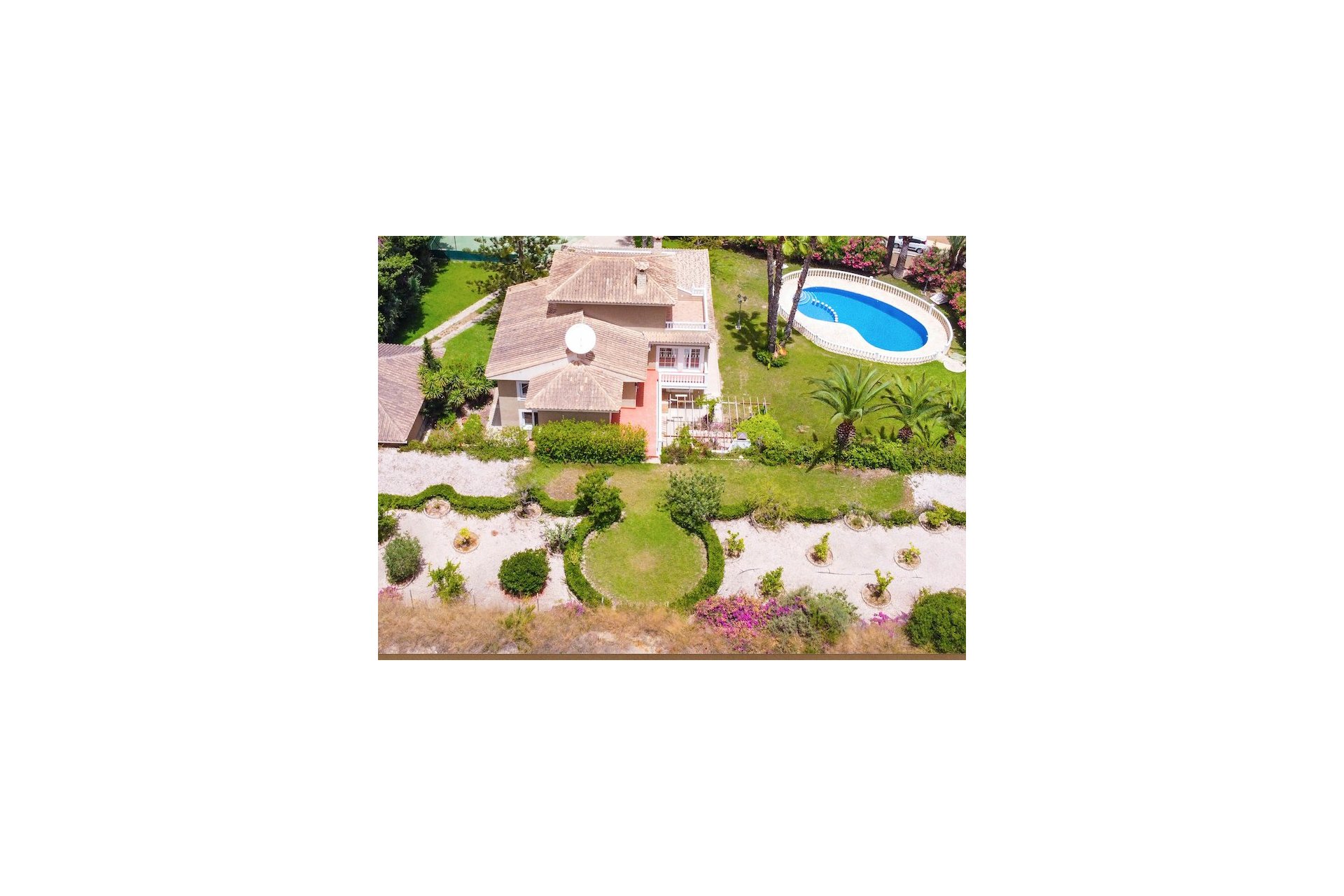 Herverkoop - Villa - Villamartin - Villamartín