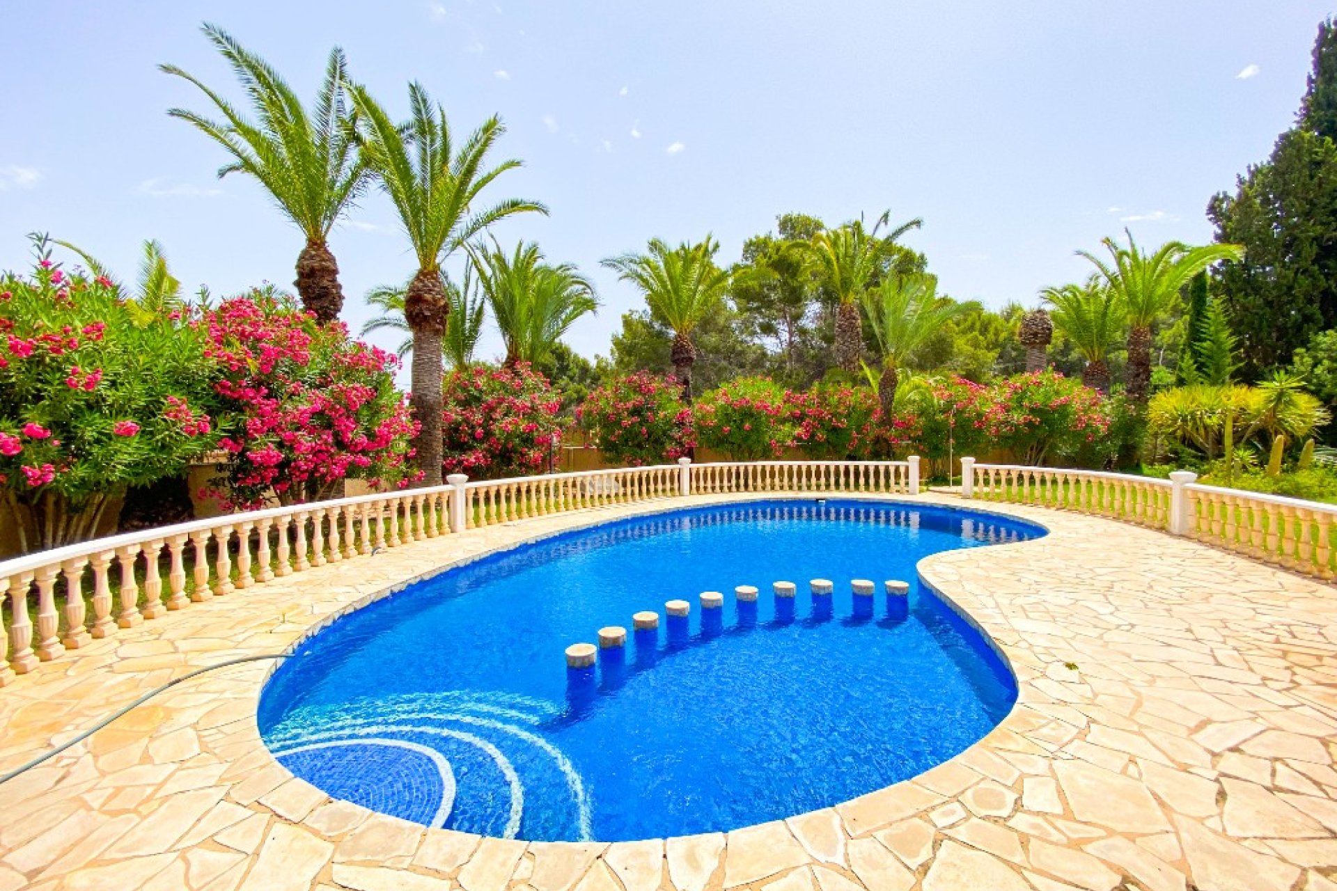 Herverkoop - Villa - Villamartin - Villamartín