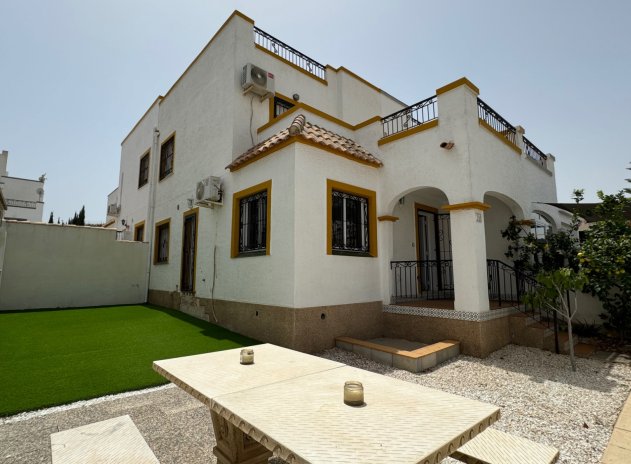 House - Herverkoop - Torrevieja* - Los Altos*