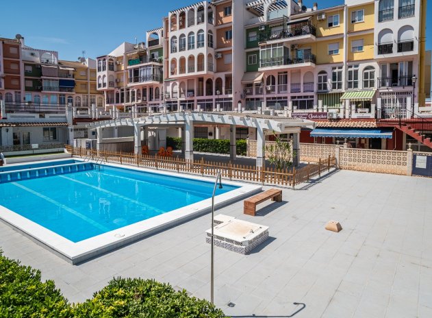 Kommerziell - Wiederverkauf - Torrevieja - La Veleta