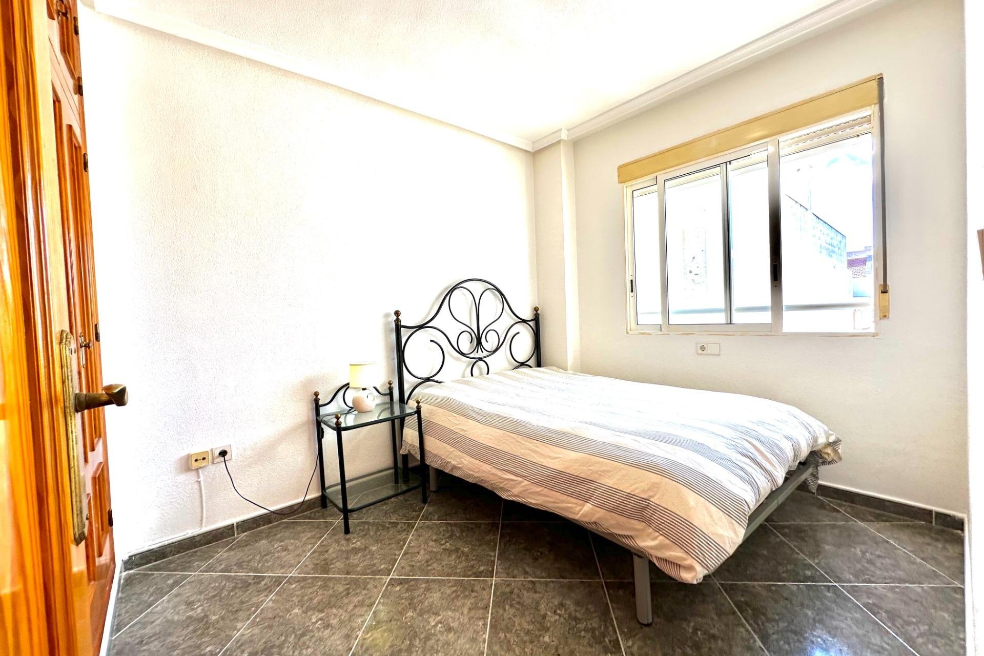 Lange Termijn Verhuur - Appartement / flat - Torrevieja - Habaneras