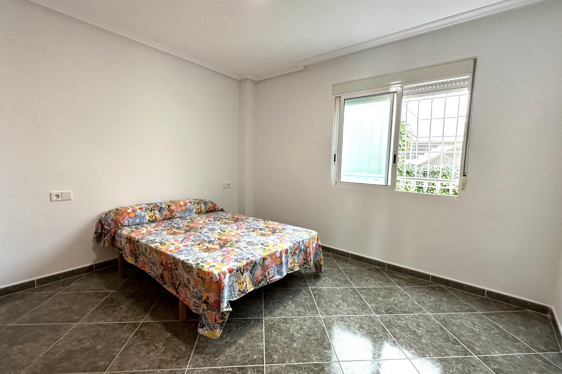 Lange Termijn Verhuur - Appartement / flat - Torrevieja - Habaneras