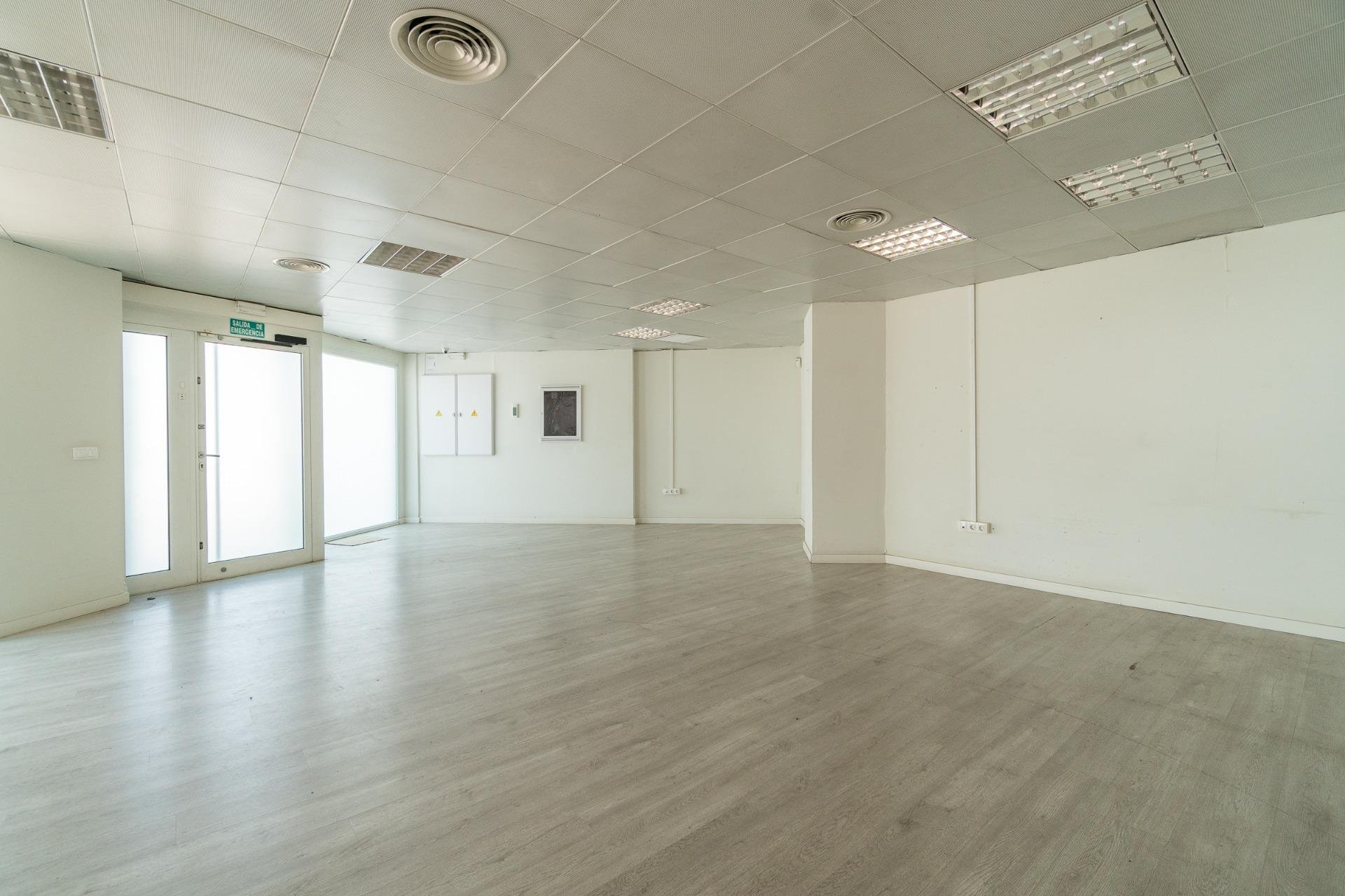 Lange Termijn Verhuur - Commercieel - Orihuela Costa - Playa Flamenca