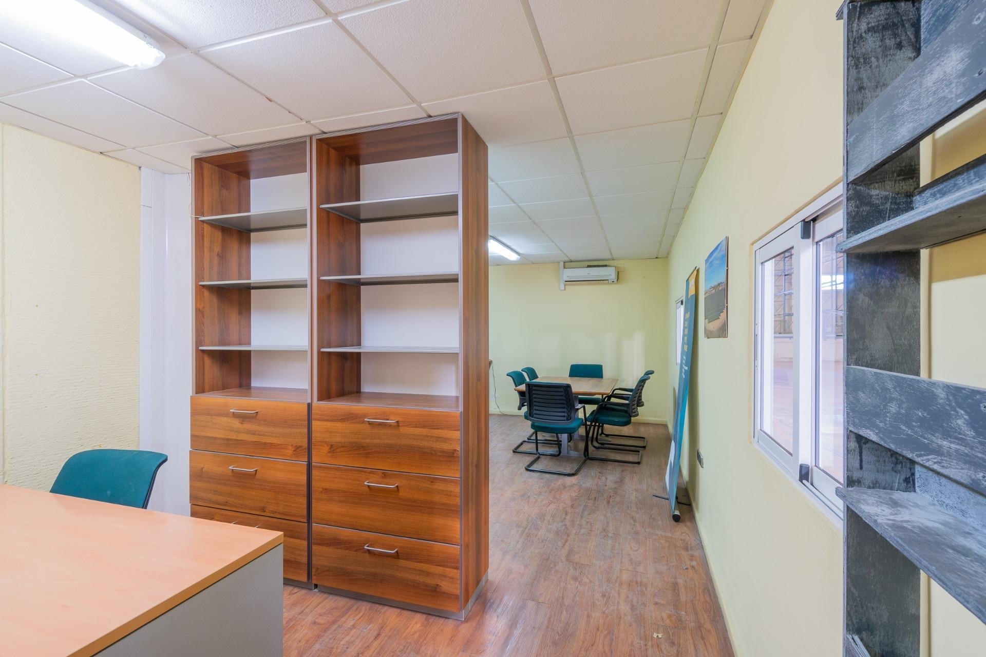 Lange Termijn Verhuur - Commercieel - Pilar de la Horadada - Polígono industrial Cañada de Práez