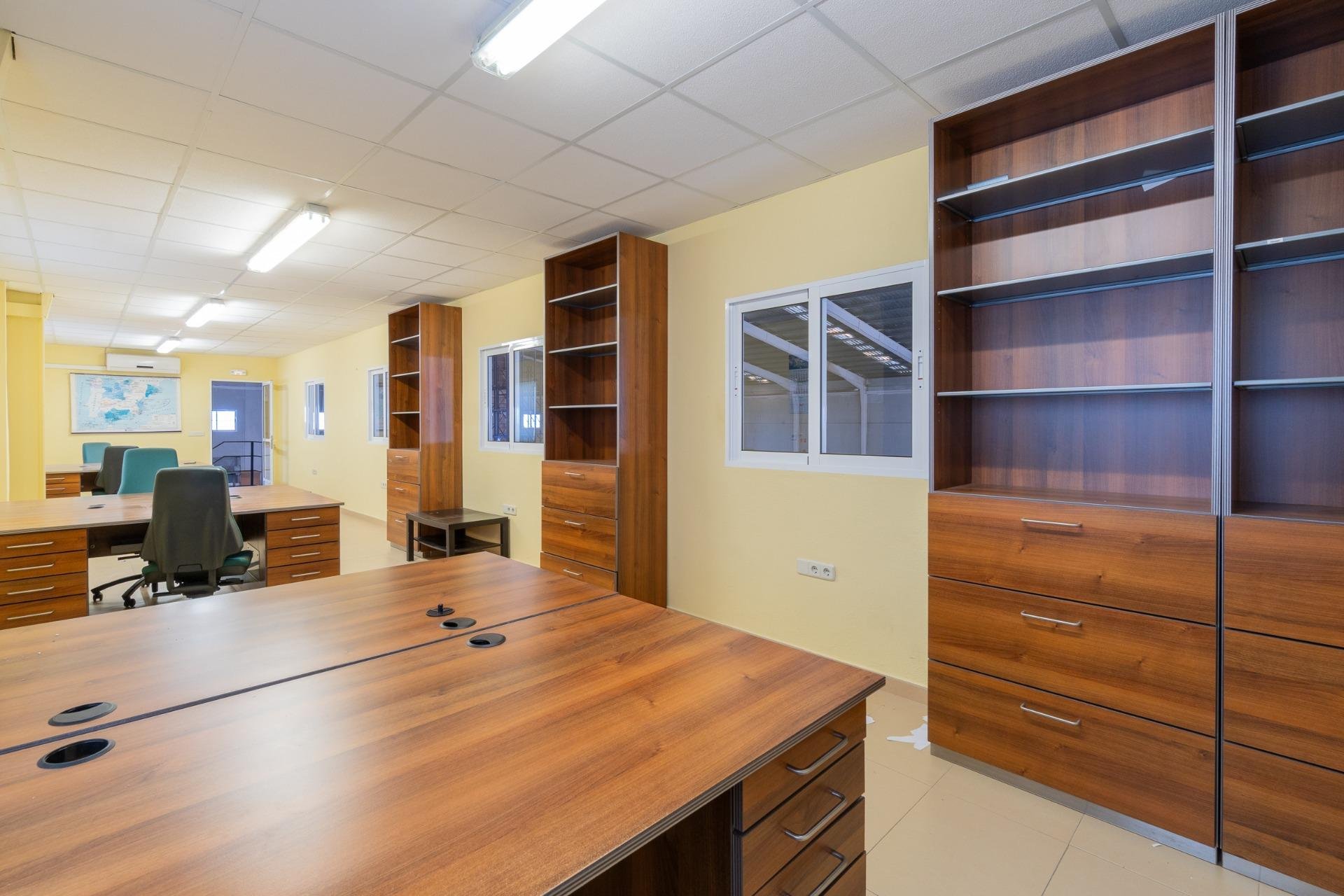 Langfristige Vermietung - Kommerziell - Pilar de la Horadada - Polígono industrial Cañada de Práez