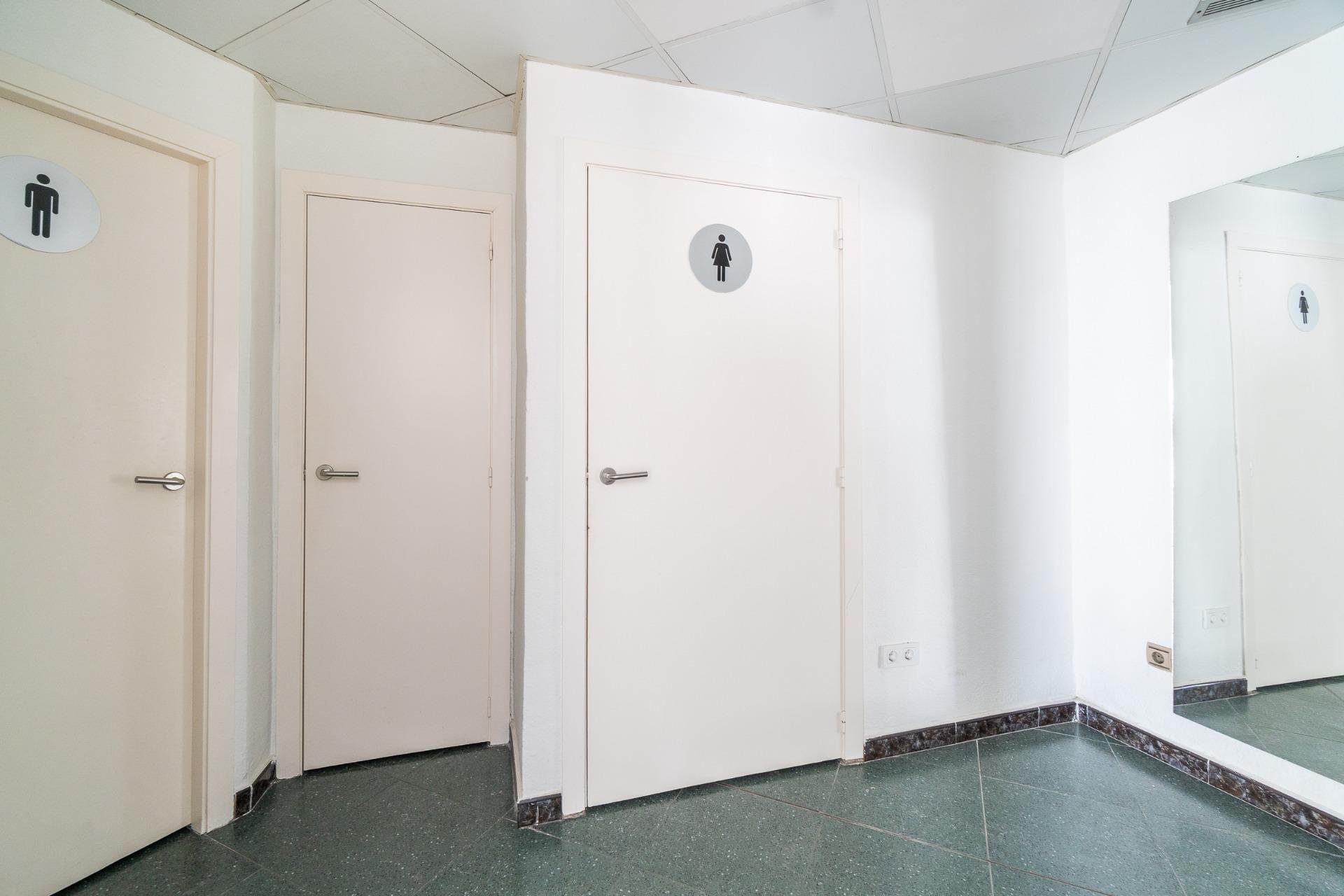 Long Term Rental - Commercial * - Orihuela Costa * - Playa Flamenca *